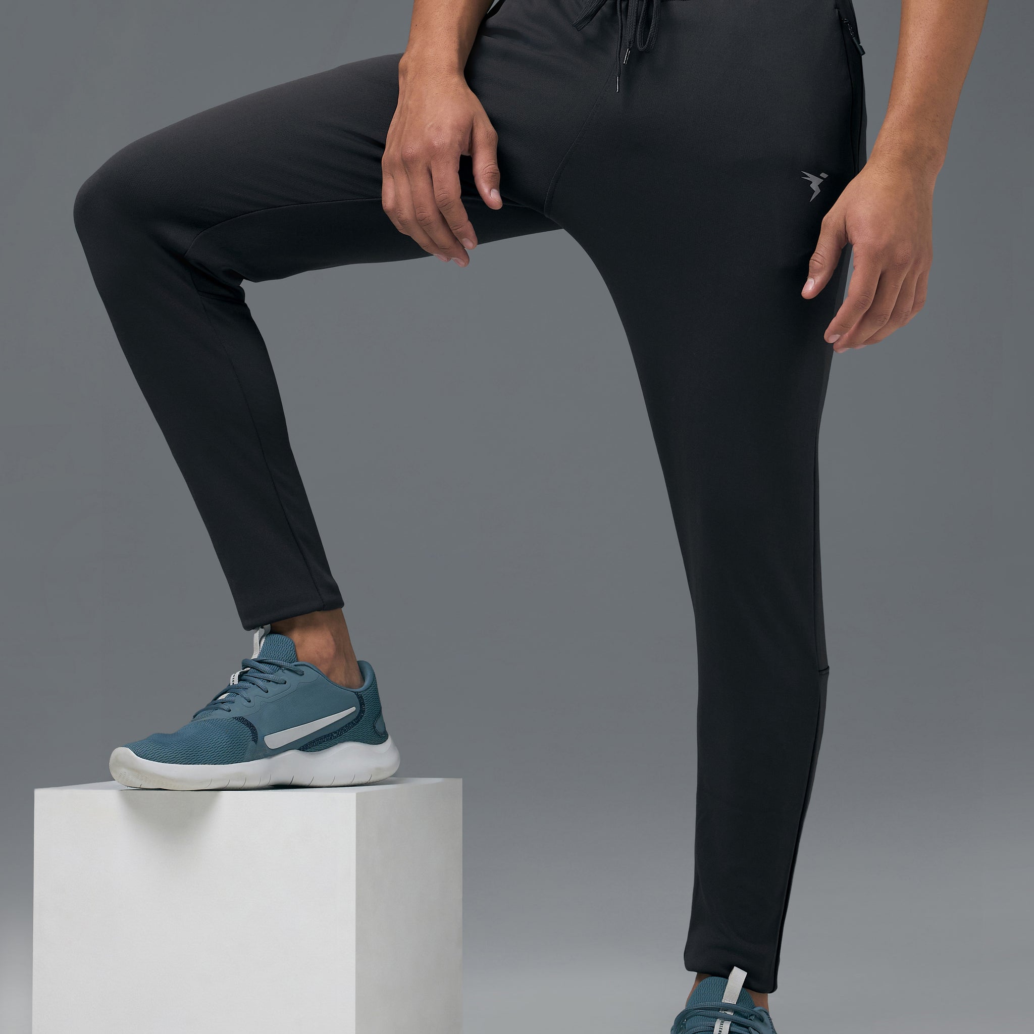 Men Melange Slim Fit Trackpants with TECHNO DRY