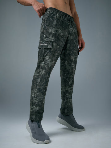 Men Printed Straight Fit Sports Cargo Trackpants with TS LYTRA