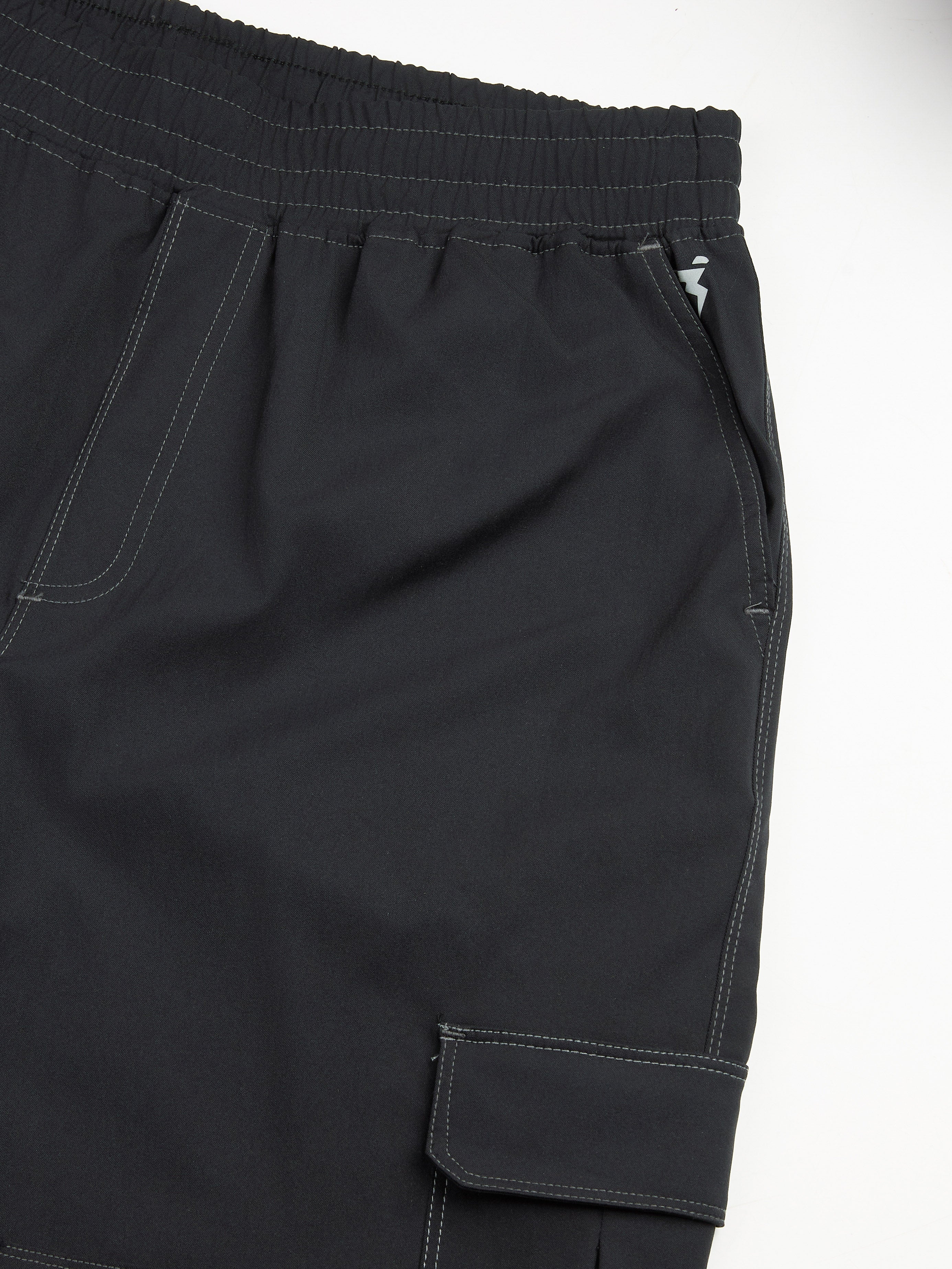 Men Solid Straight Fit Sports Cargo Trackpants with TS FLEXI
