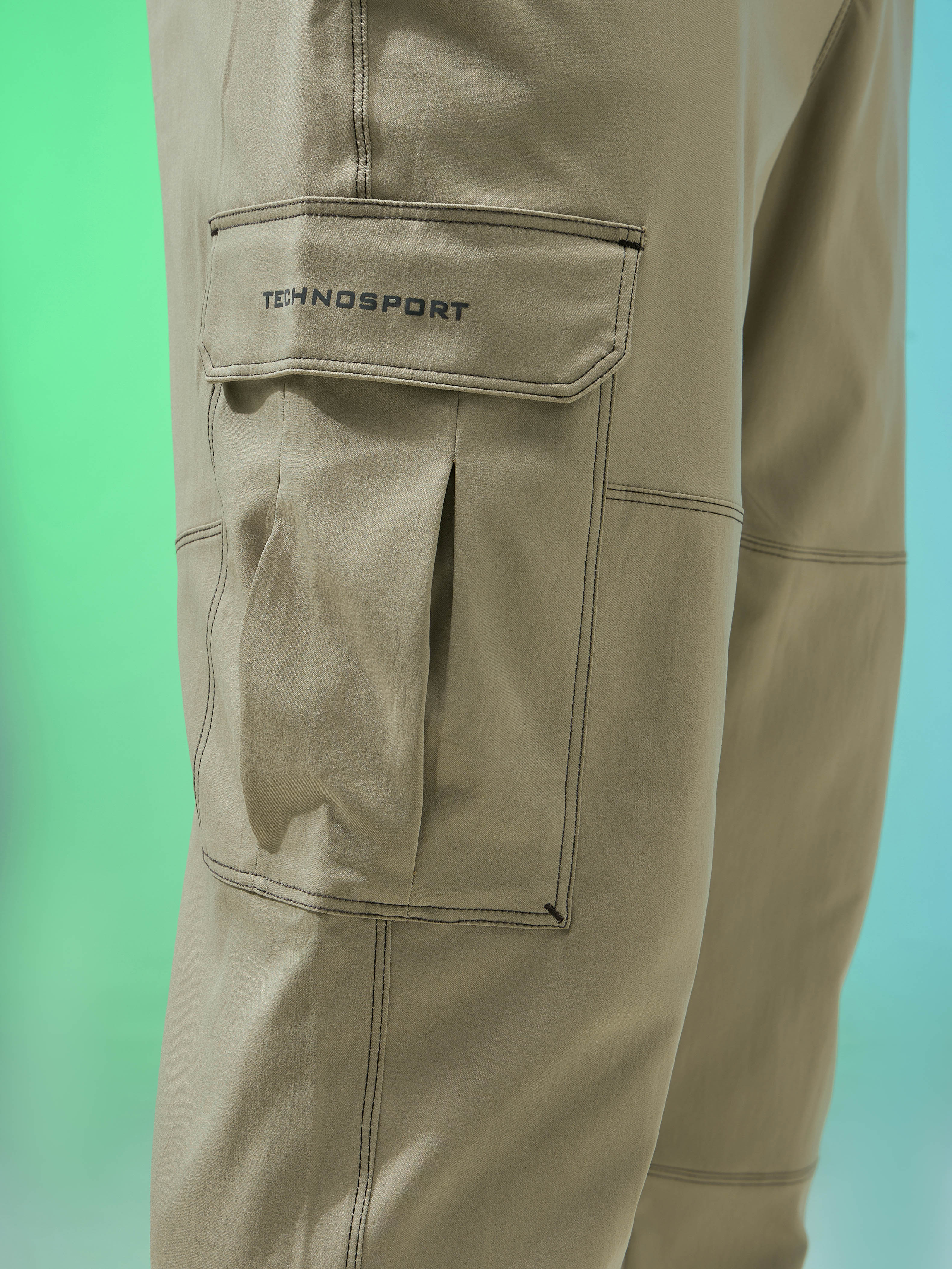 Men Solid Straight Fit Sports Cargo Trackpants with TS FLEXI