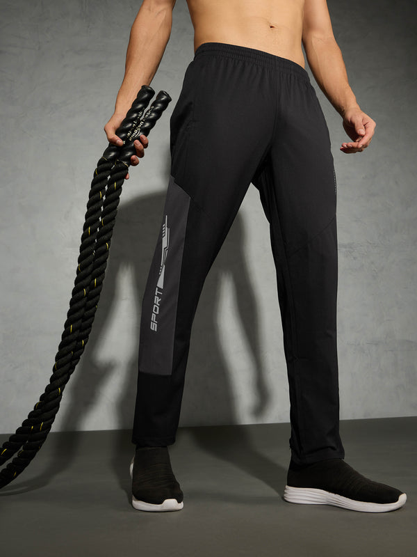 Men Colorblock Slim Fit Trackpants with TS FLEXI