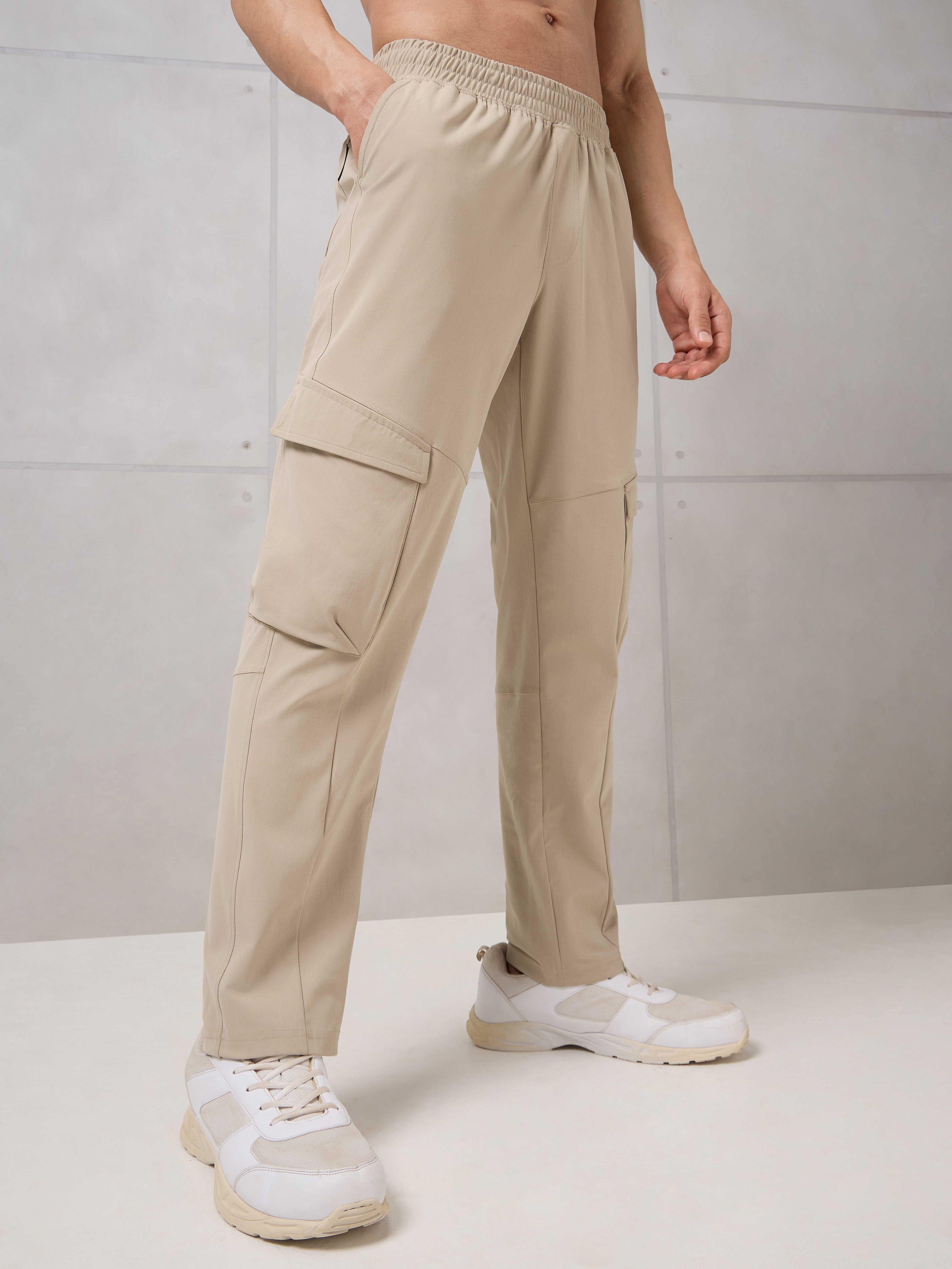 Men Active Out Cargo Trackpants with DURACOOL+
