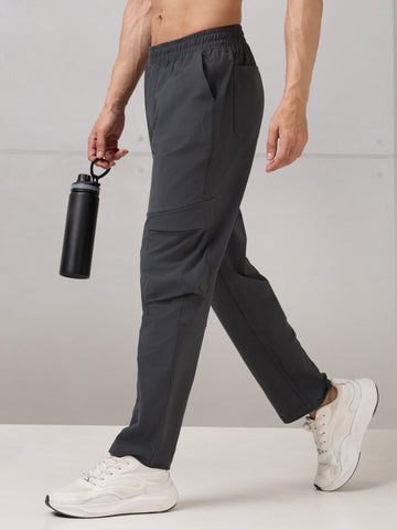 Men Active Out Cargo Trackpants with DURACOOL+