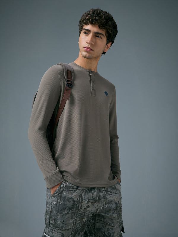 Men Self Design Slim Fit Henley Neck Sports T-Shirt with TECHNOCOOL+