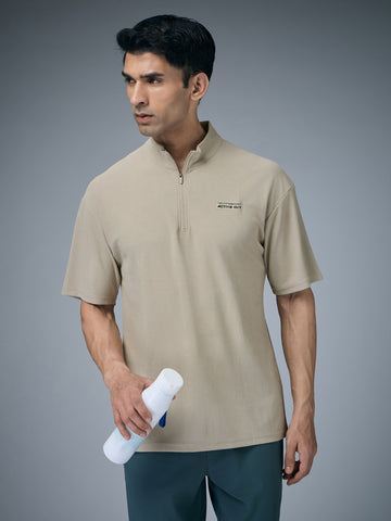 Men Mock Neck Self Design Oversized Active Out T-shirt with MATPIQ