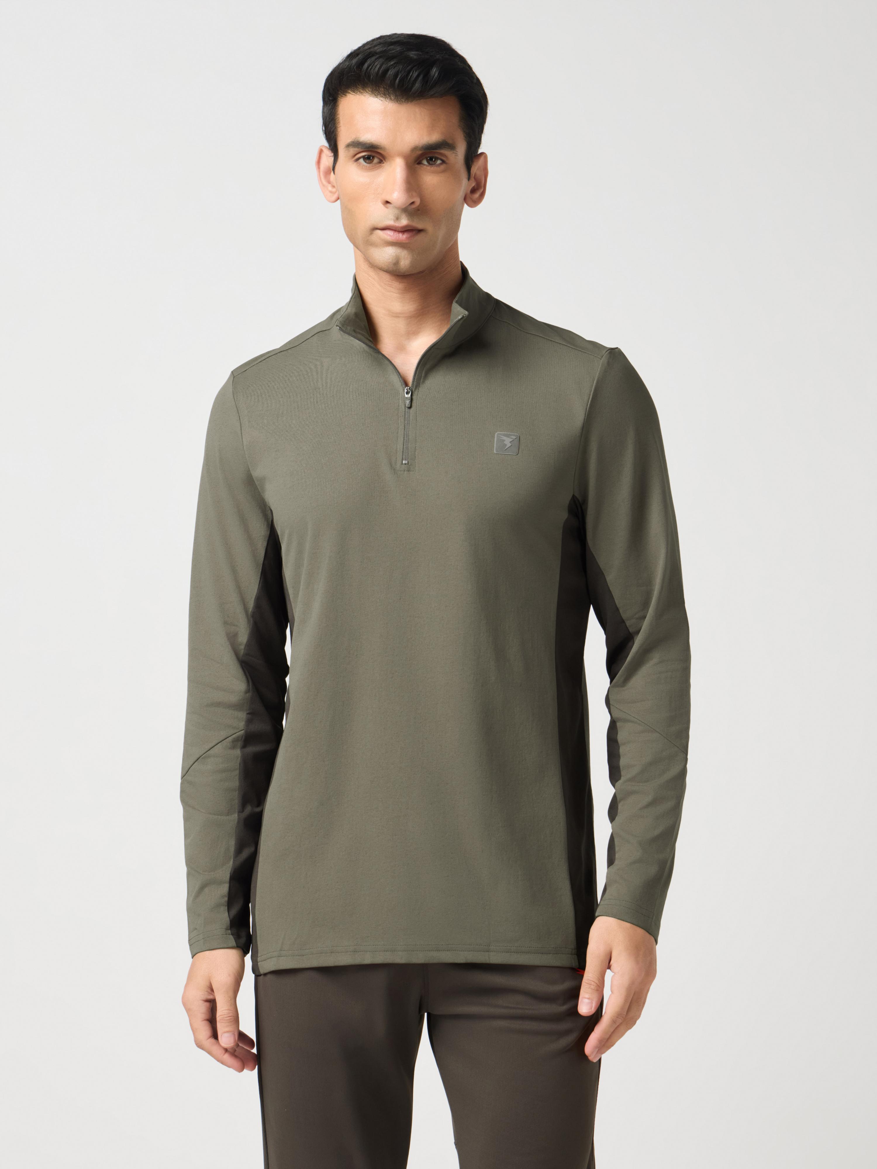 Men Solid Slim Fit Crew Neck T-shirt with ELASTO PLUS