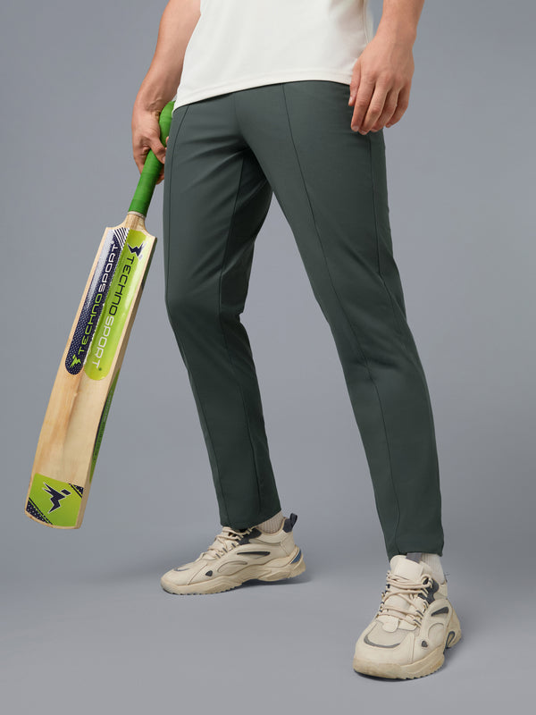 Men Solid Slim Fit Sports Trackpants with DURACOOL+