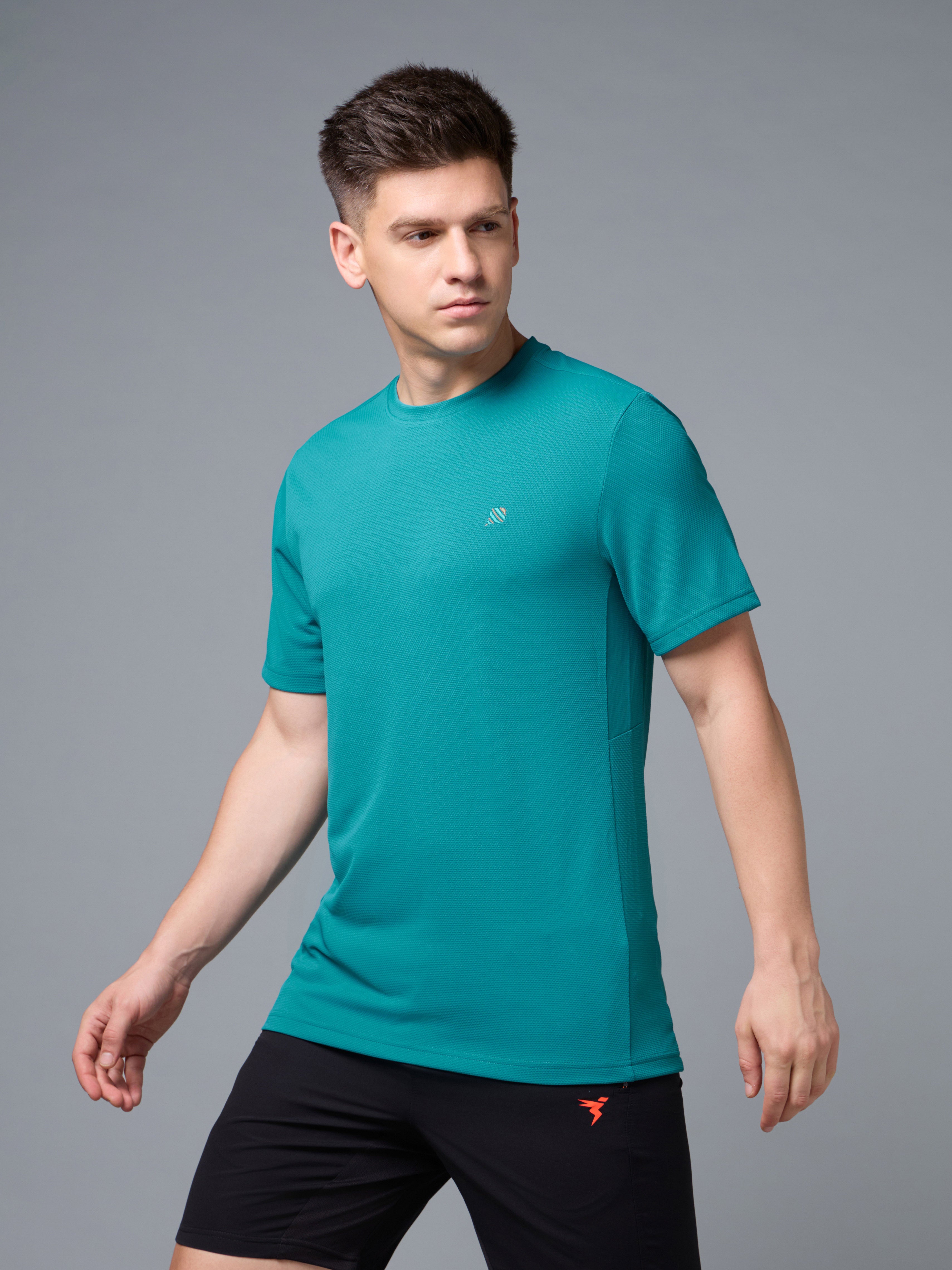 Men's Crew Neck  Sports Tee for Men with TECHNOCOOL+