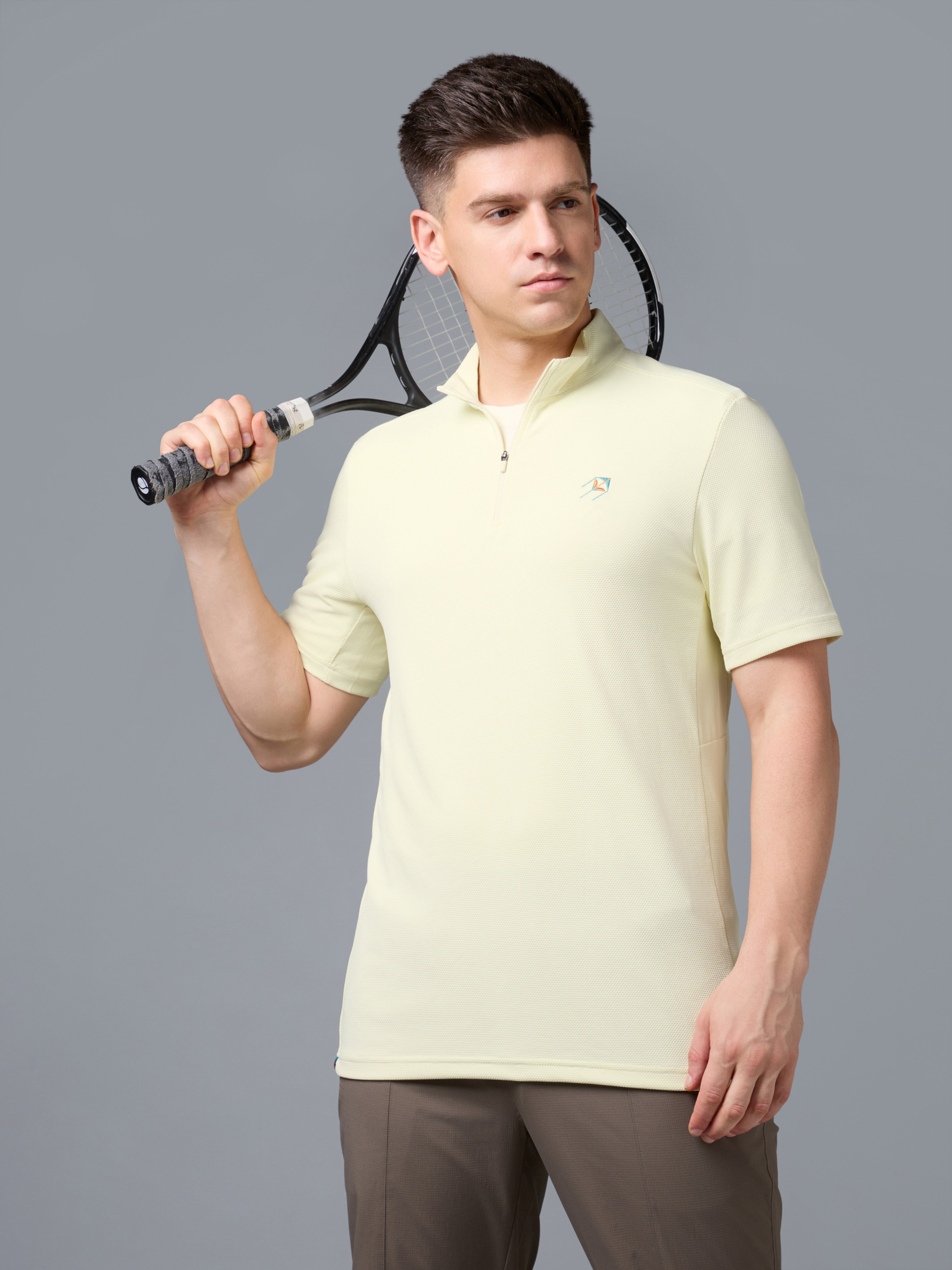 Men's Mock Neck Half Sleeve Gym T-Shirt With TECHNOCOOL+