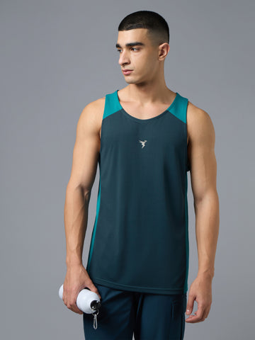 Men Colorblock Slim Fit Gym Vest with MATPIQ