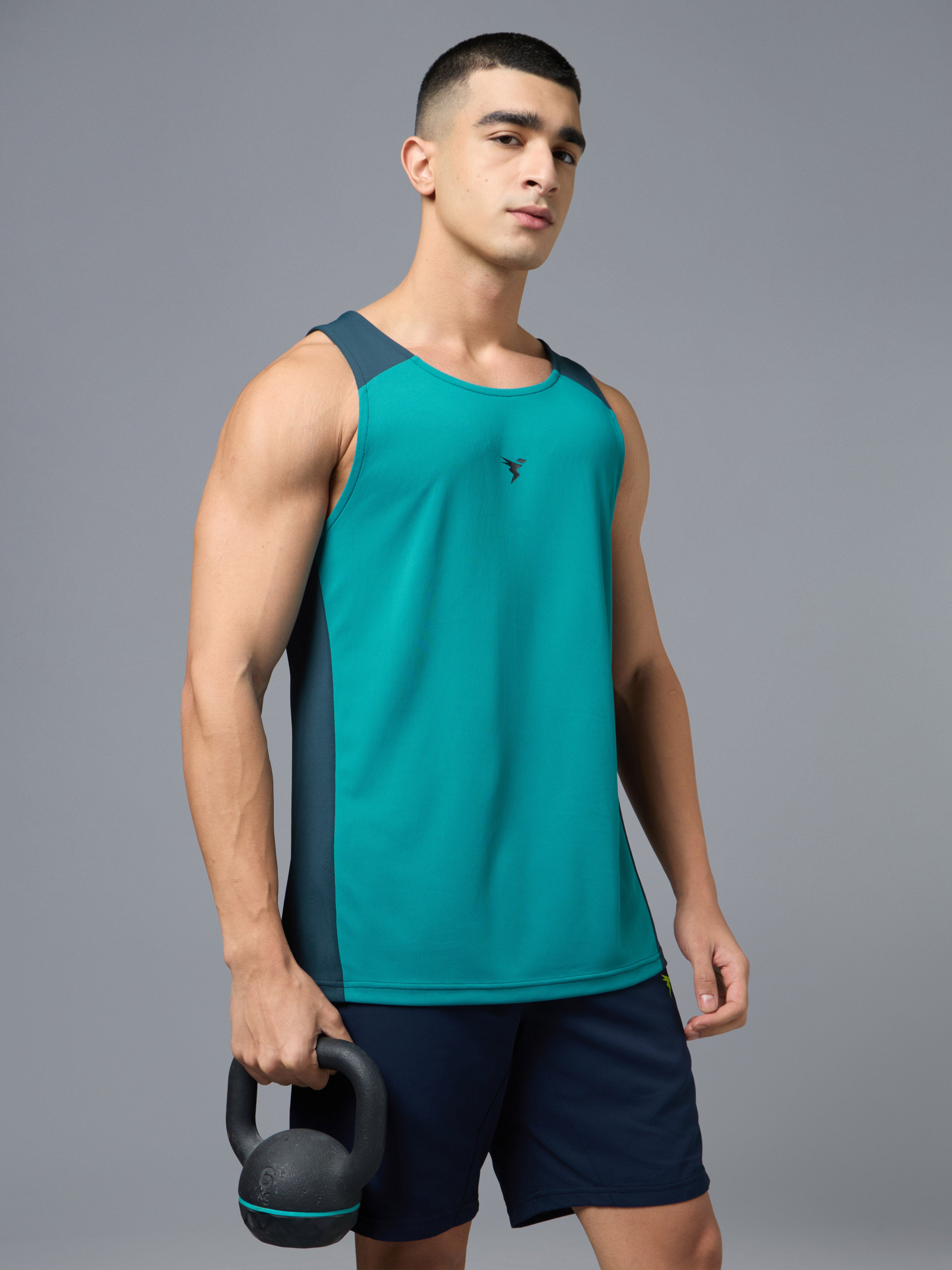 Men Colorblock Slim Fit Gym Vest with MATPIQ