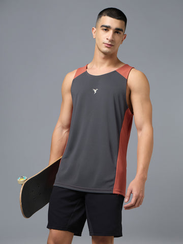 Men Colorblock Slim Fit Gym Vest with MATPIQ