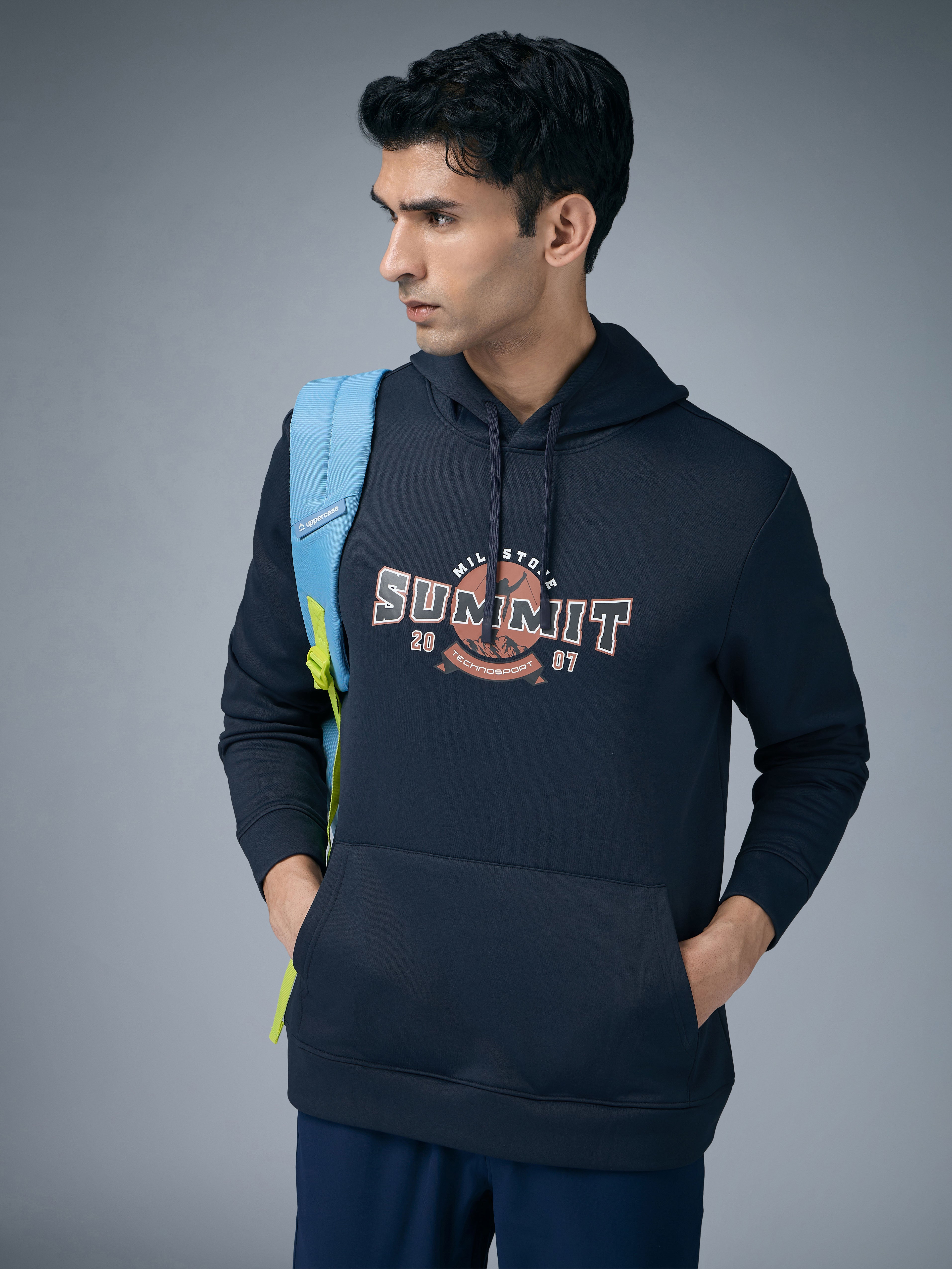 Men Printed Slim Fit Hooded Sweatshirt with TECHNOWARM+