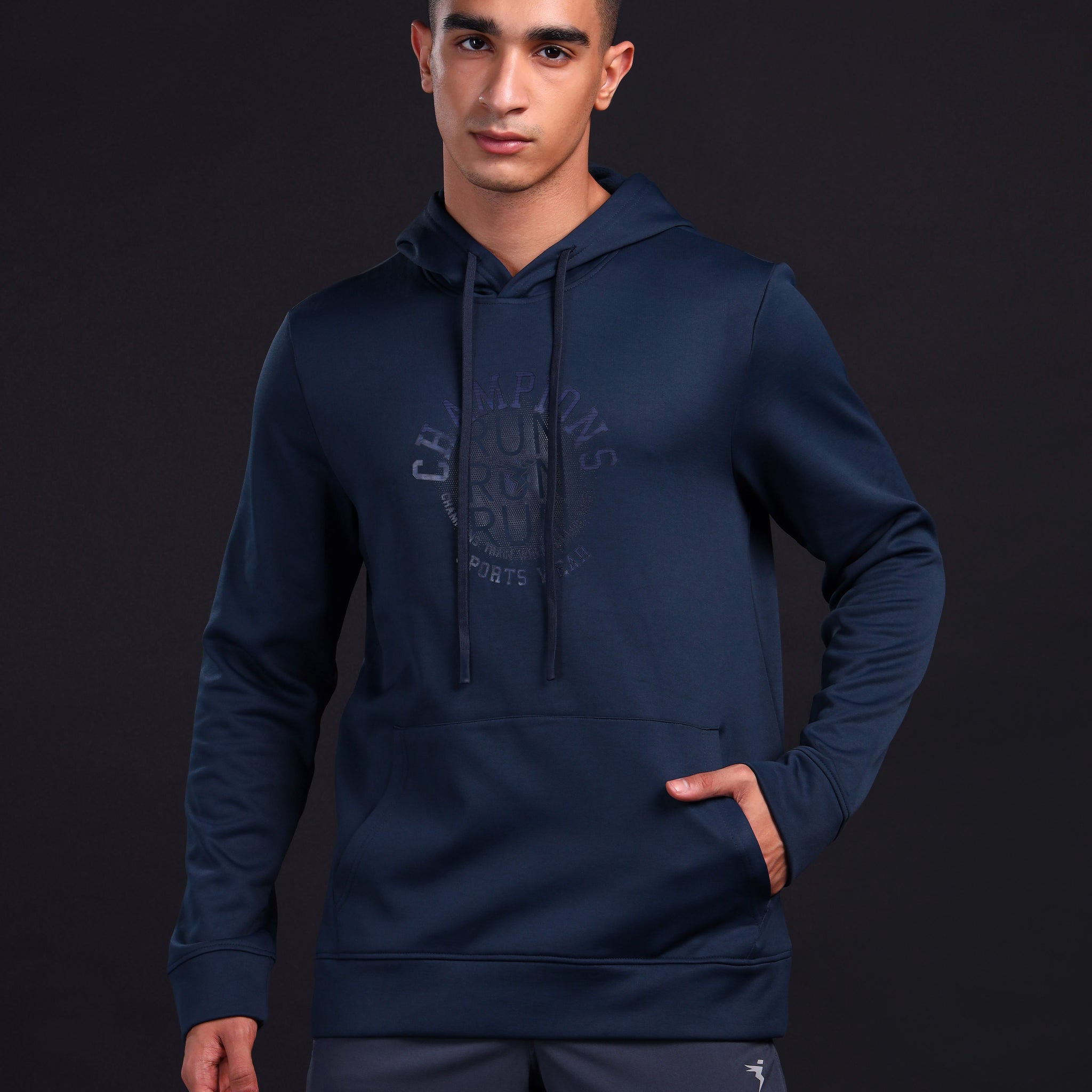 Men Printed Slim Fit Hooded Sweatshirt with TECHNOWARM+