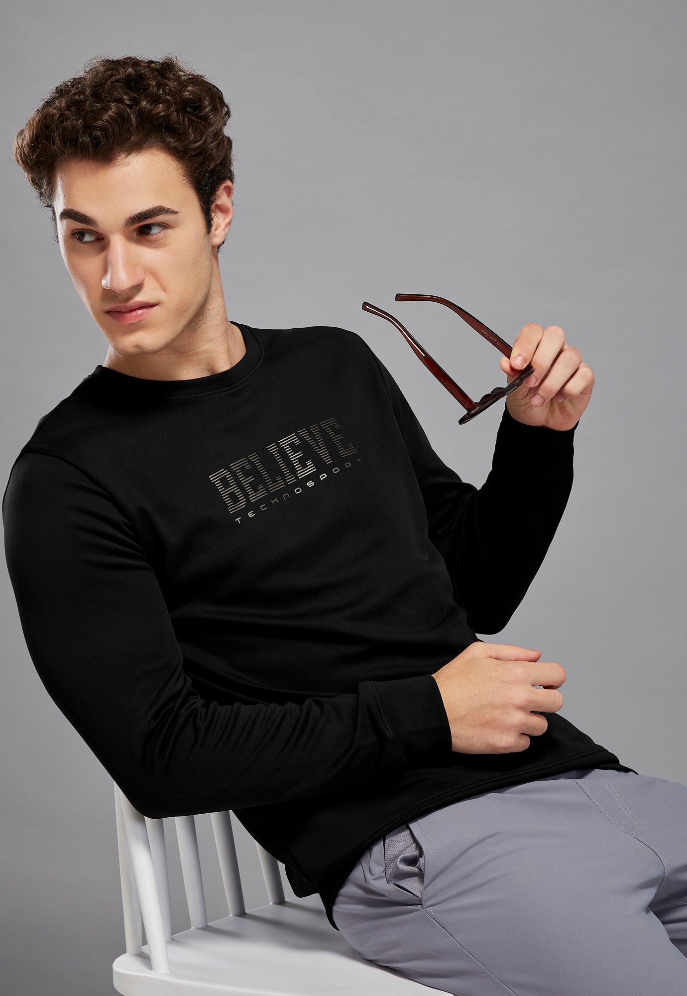 Men Printed Slim Fit Crew Neck Sweatshirt with ELASTO PLUS
