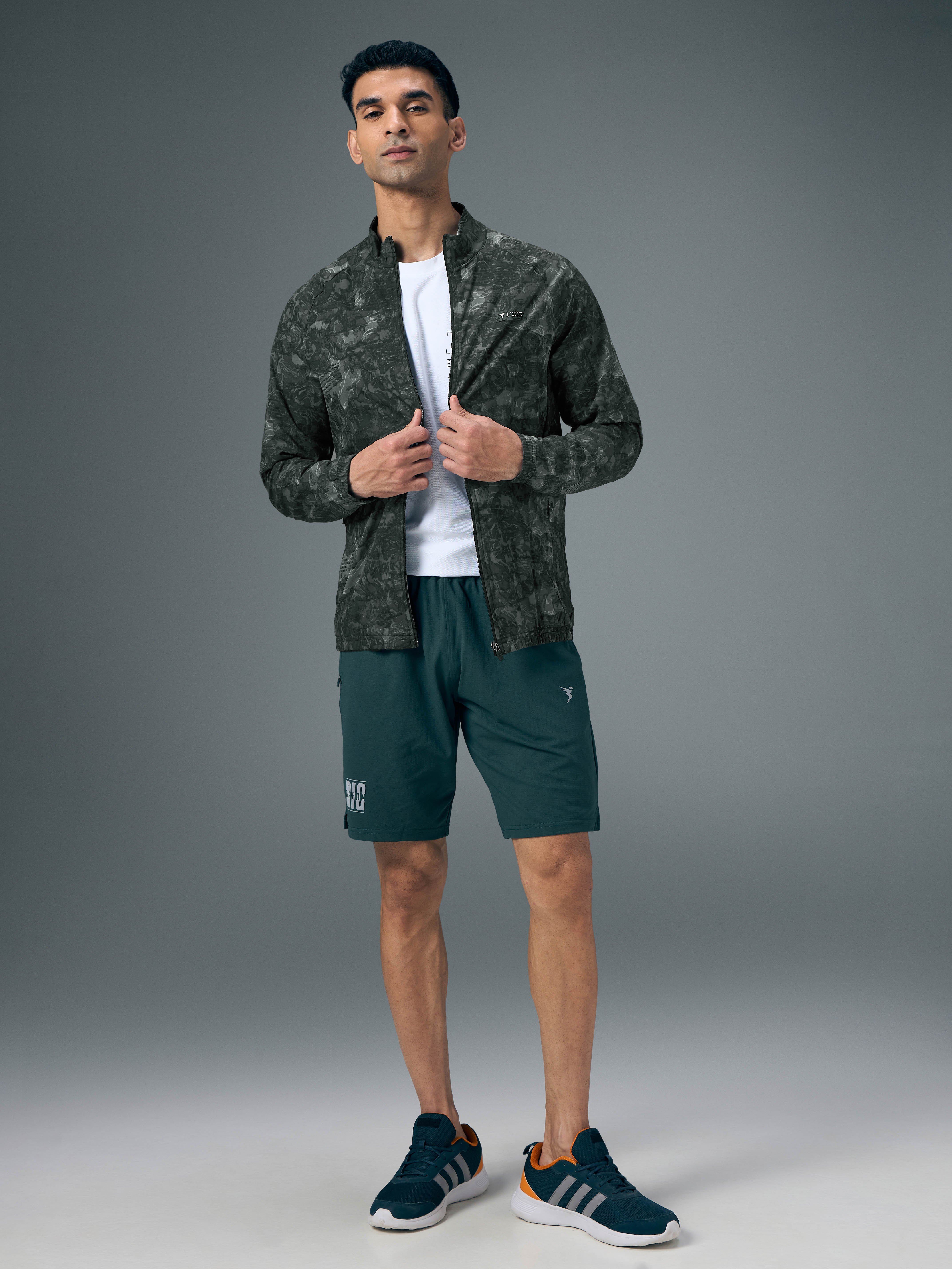 Men Printed Slim Fit Mock Neck Jacket with TS FLEXI