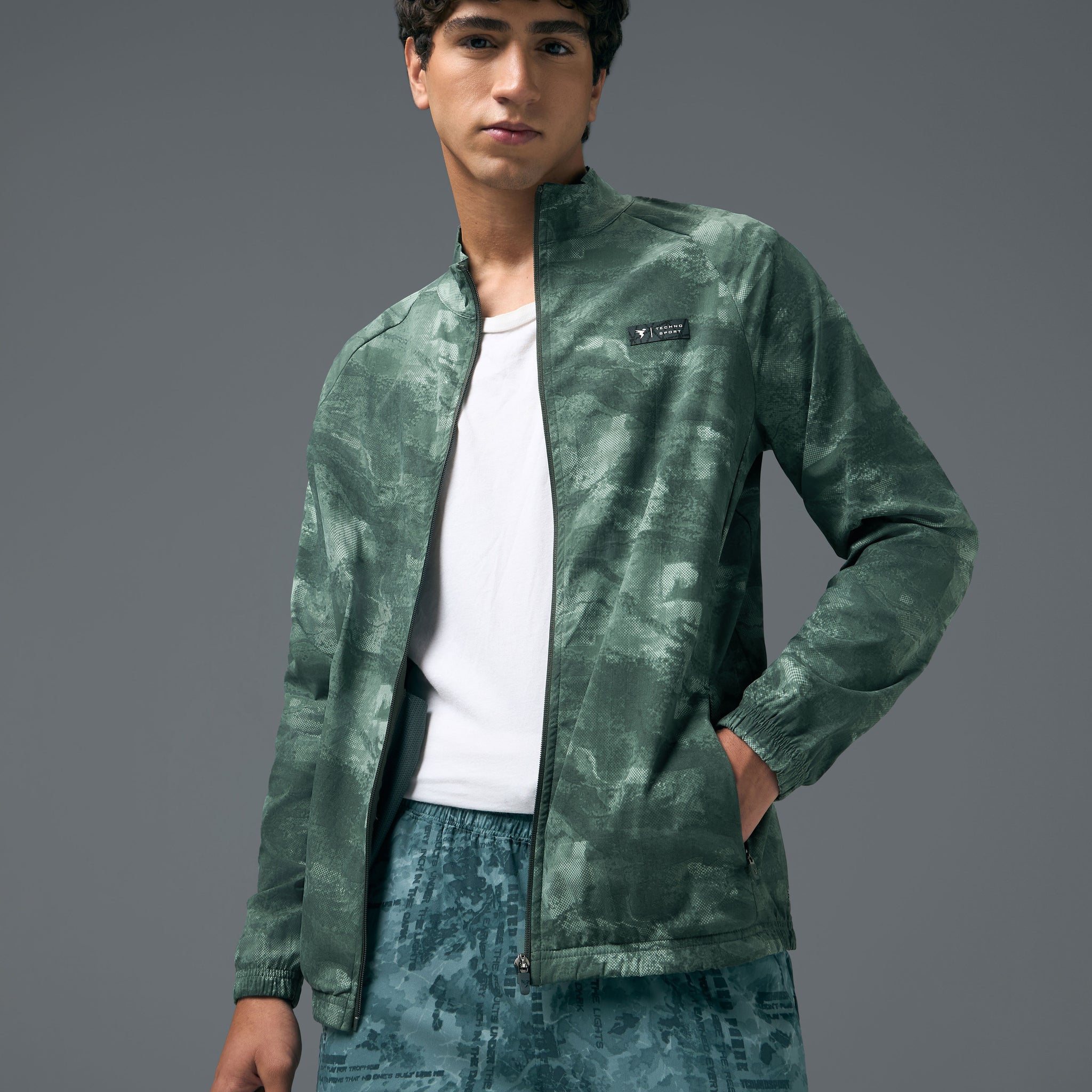 Men Printed Slim Fit Mock Neck Jacket with TS FLEXI