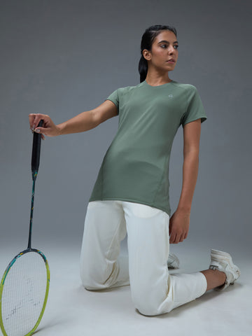 Women Solid Slim Fit Crew Neck T-shirt with TECHNO COOL