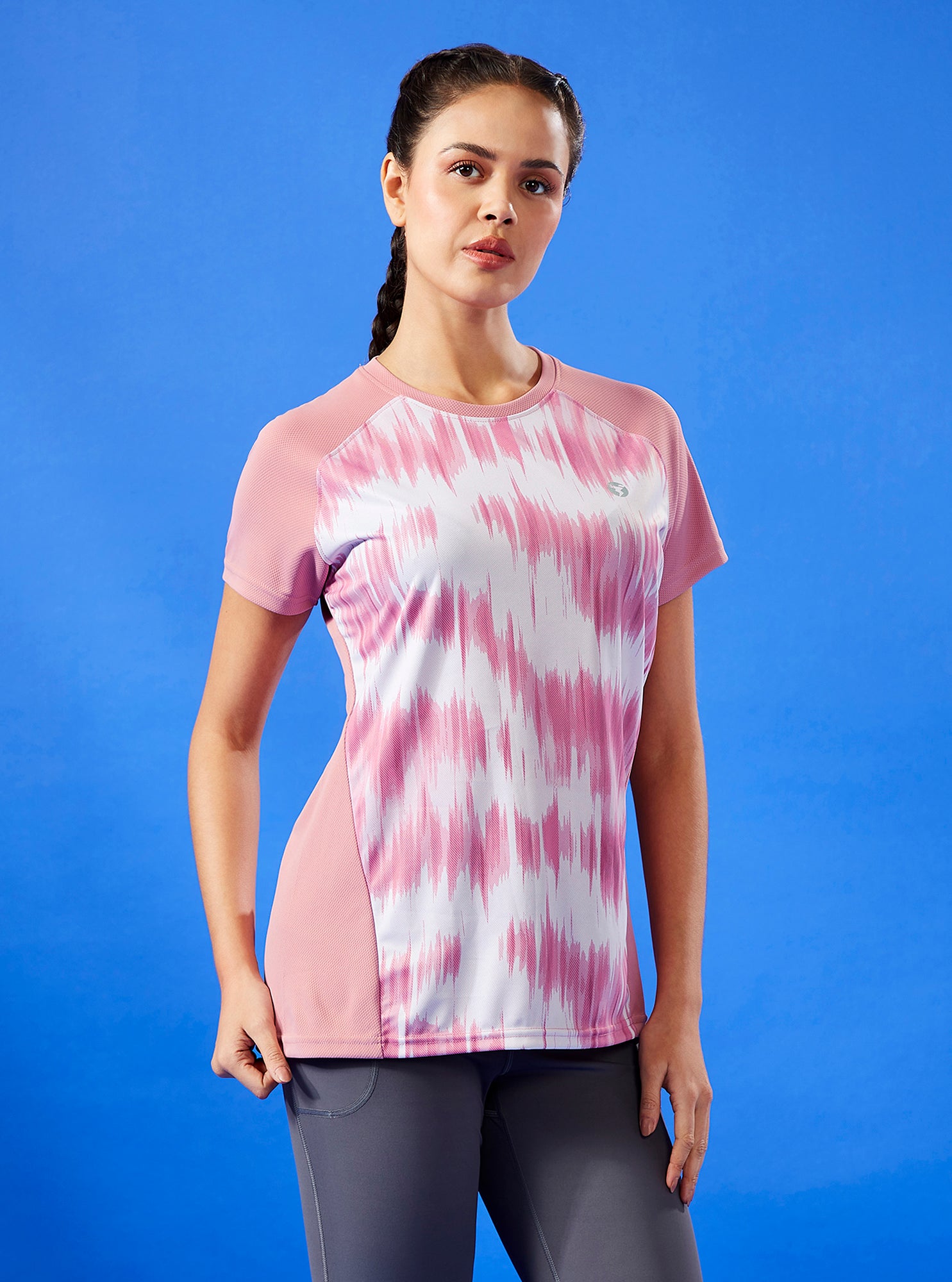Women Abstract Print Slim Fit Crew Neck T-shirt with TECHNO COOL+