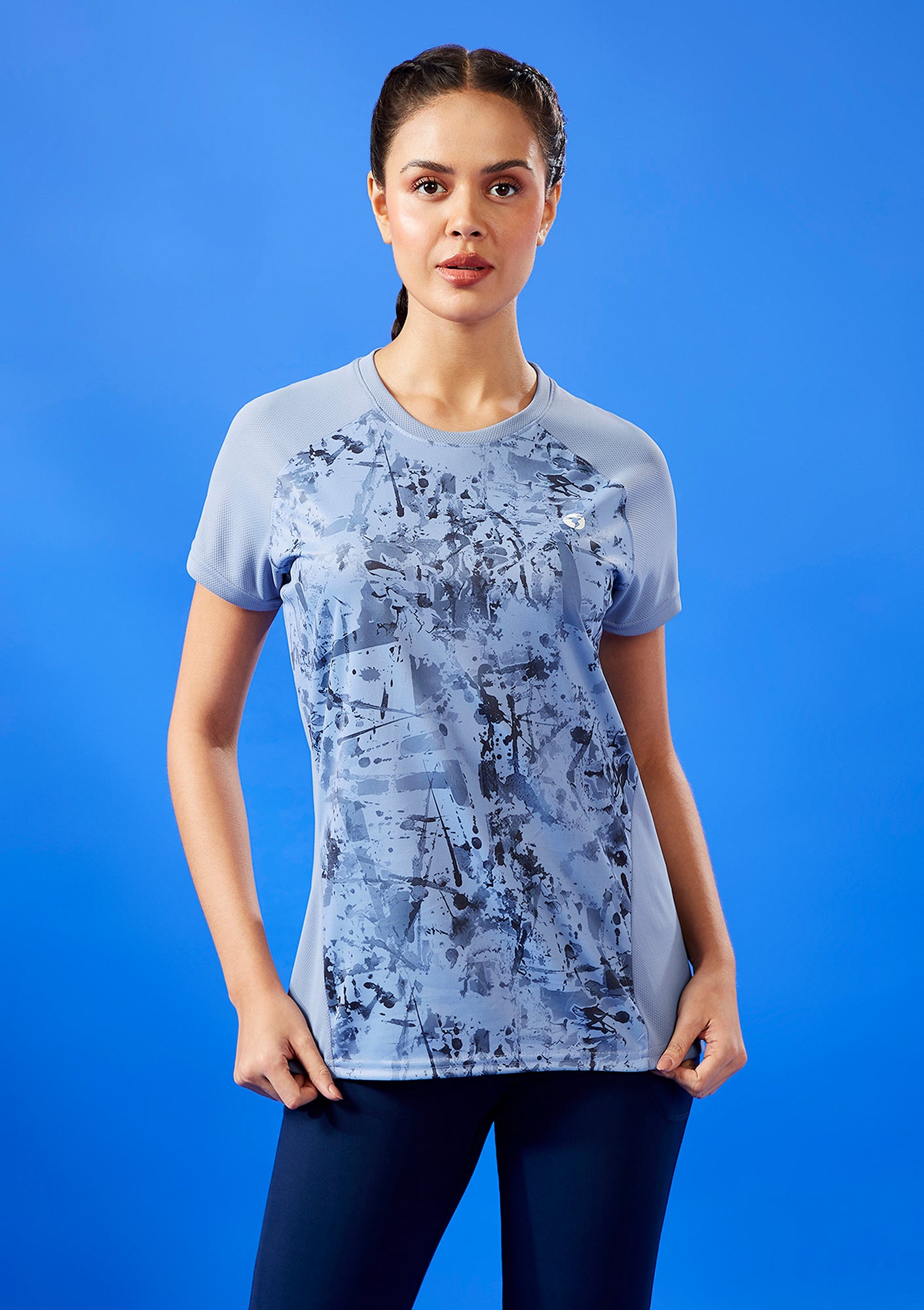 Women Abstract Print Slim Fit Crew Neck T-shirt with TECHNO COOL+