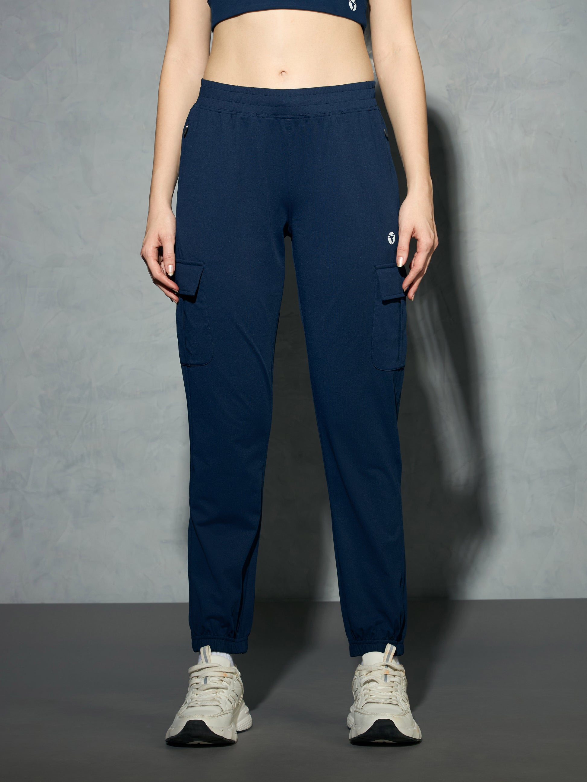 Women Solid Slim Fit Cargo Trackpants with TECHNO GUARD