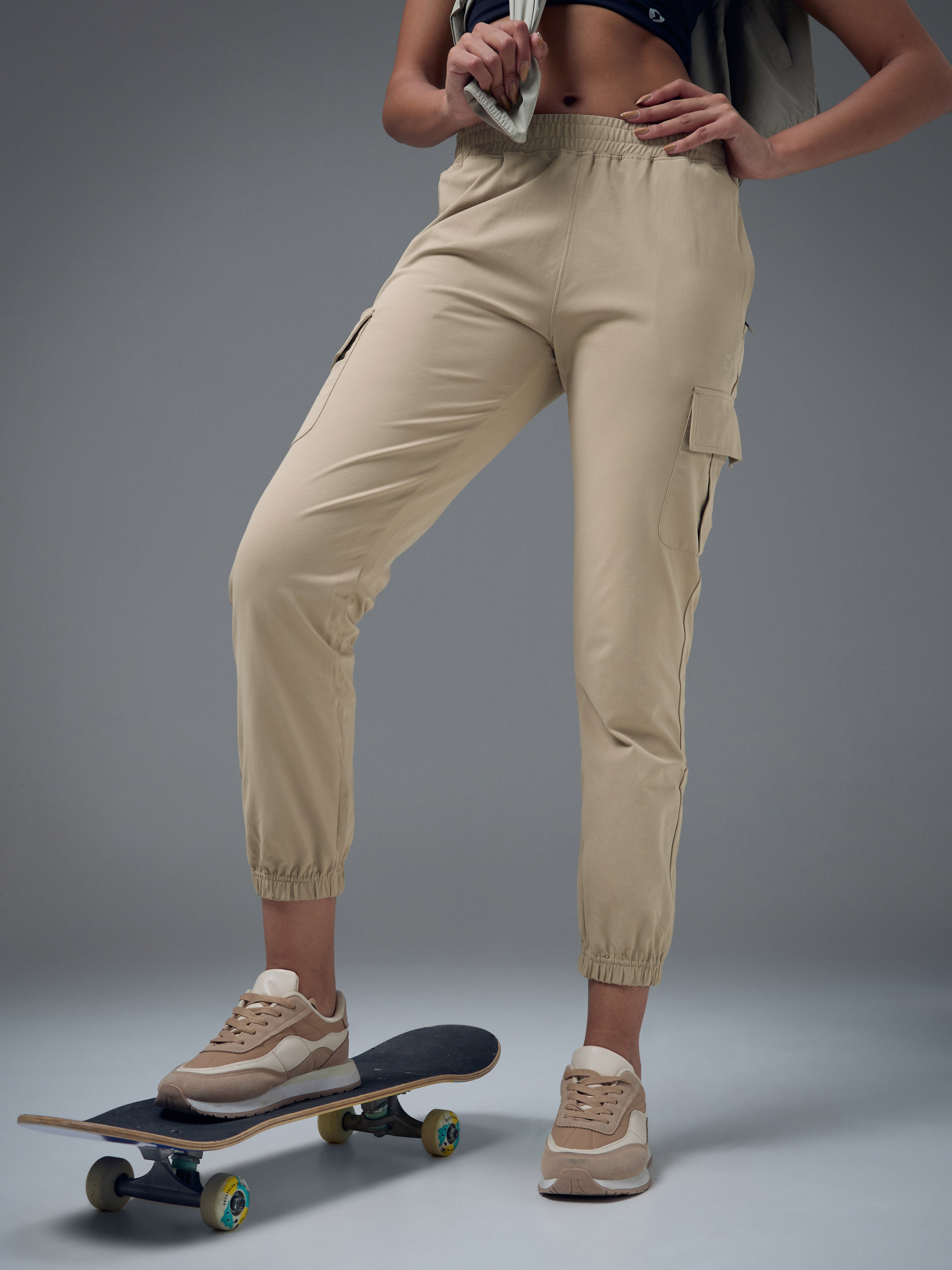 Women Solid Slim Fit Cargo Trackpants with TECHNO GUARD