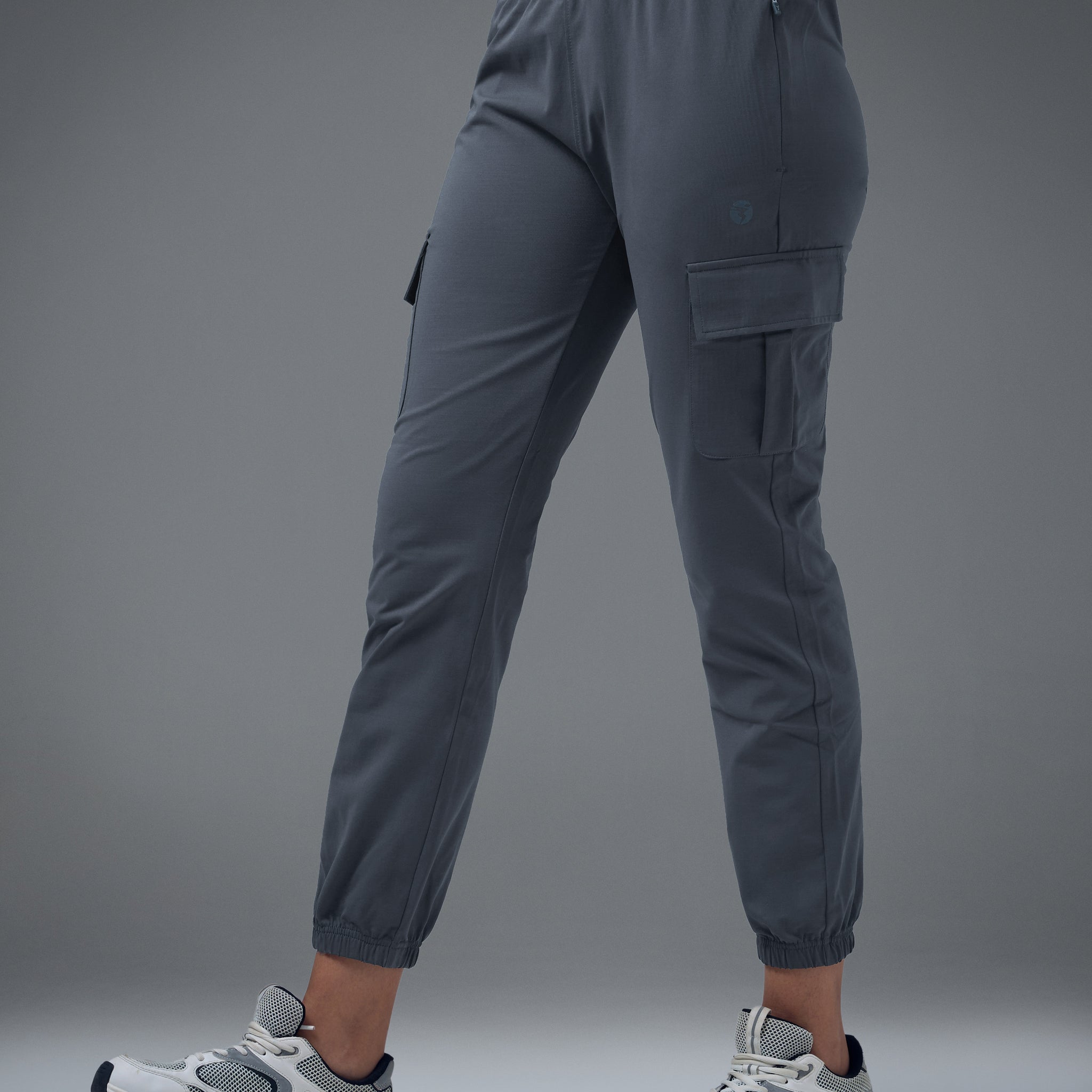 Women Solid Slim Fit Cargo Trackpants with TECHNO GUARD