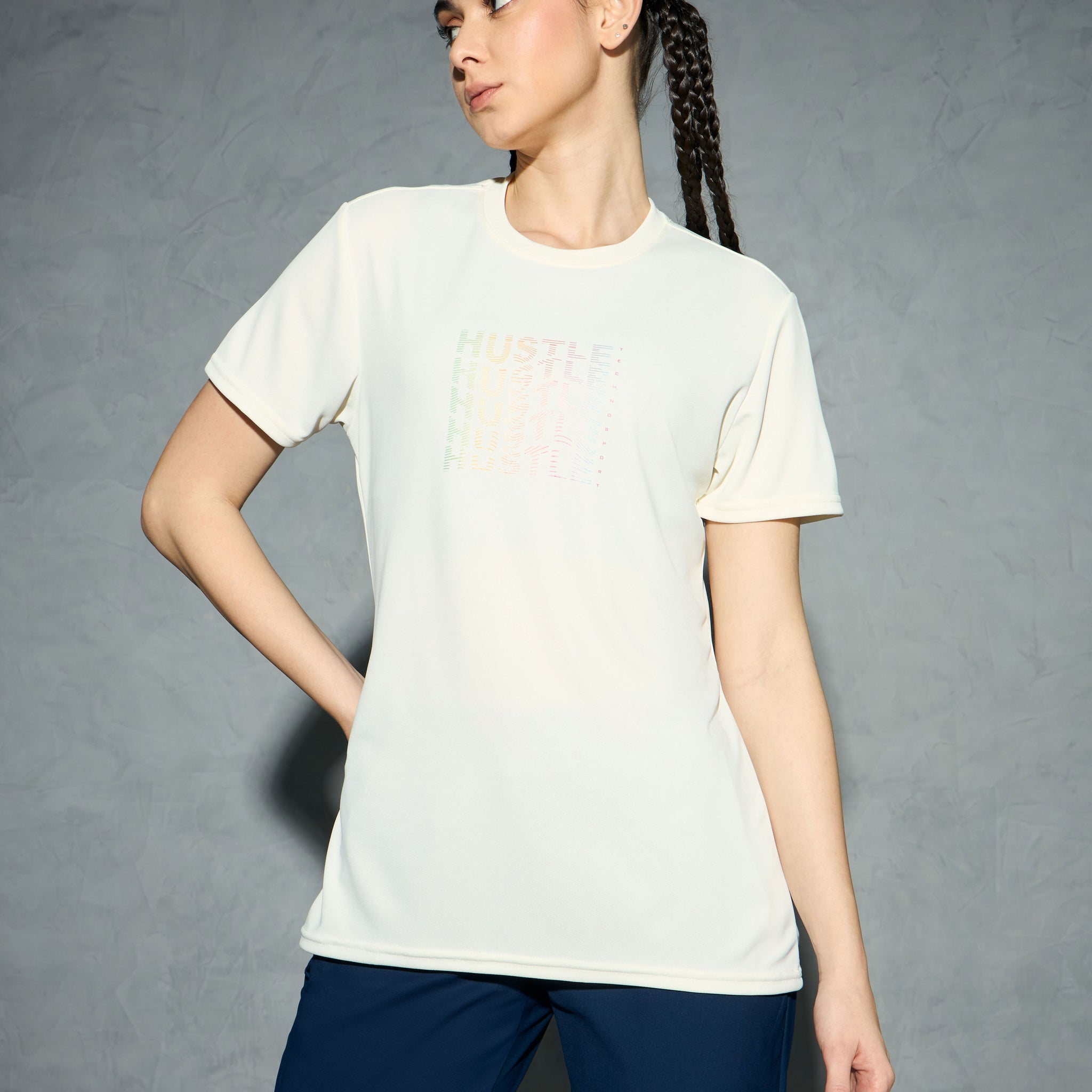 Women Printed Slim Fit Round Neck T-shirt with TECHNOCOOL+