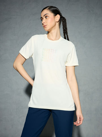 Women Printed Slim Fit Round Neck T-shirt with TECHNOCOOL+