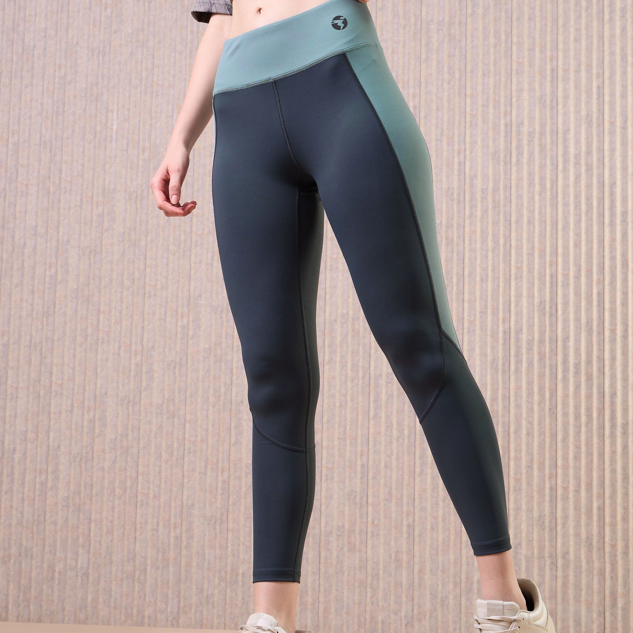 Women Colorblock Slim Fit Tights with ELASTOPLUS