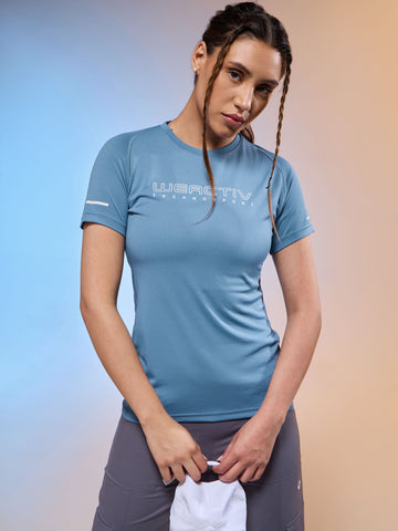 Women Typography Print Regular Fit Round Neck Sports Tee with TECHNOCOOL+