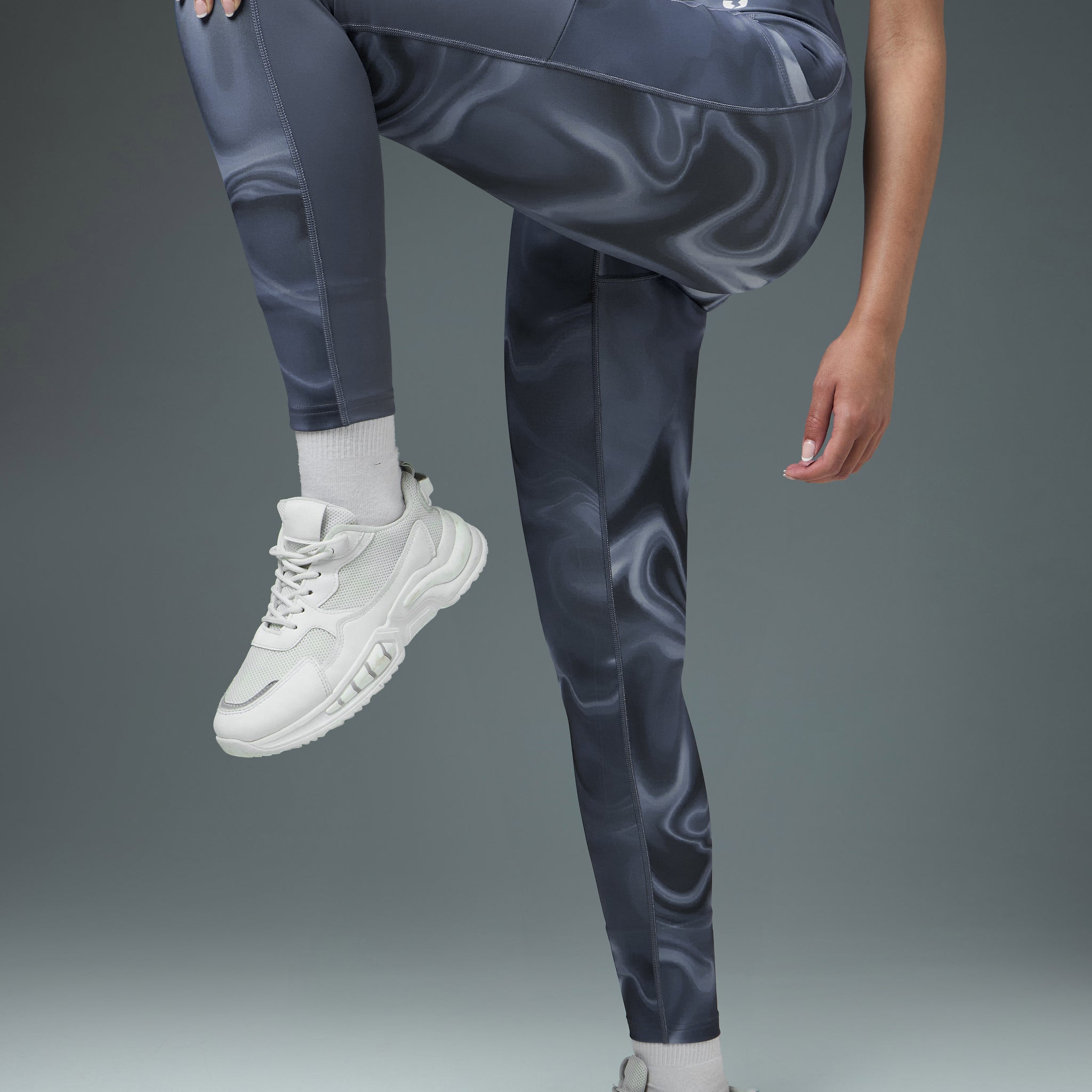 Women Printed Slim Fit Tights with ELASTO PLUS