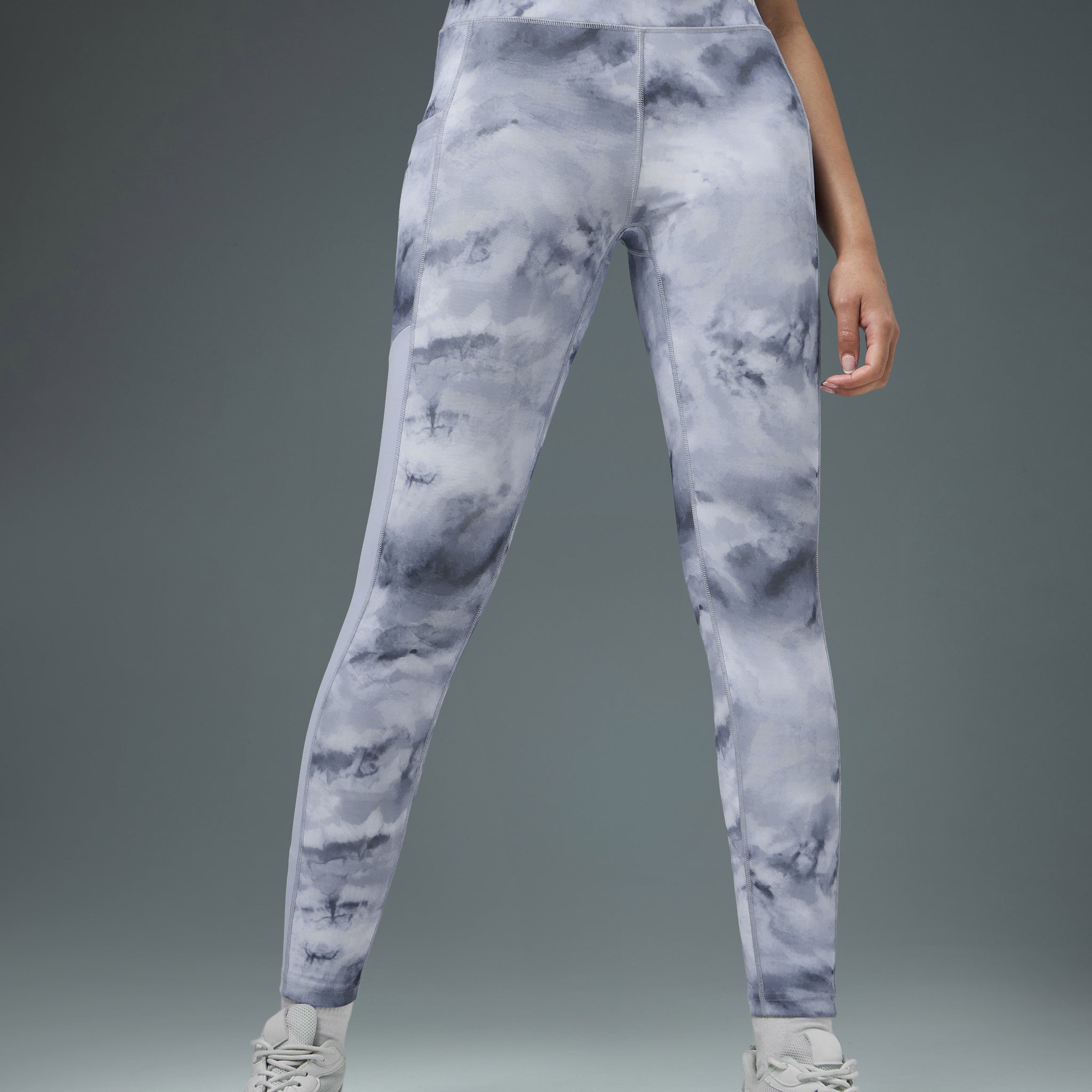 Women Printed Slim Fit Tights with ELASTO PLUS