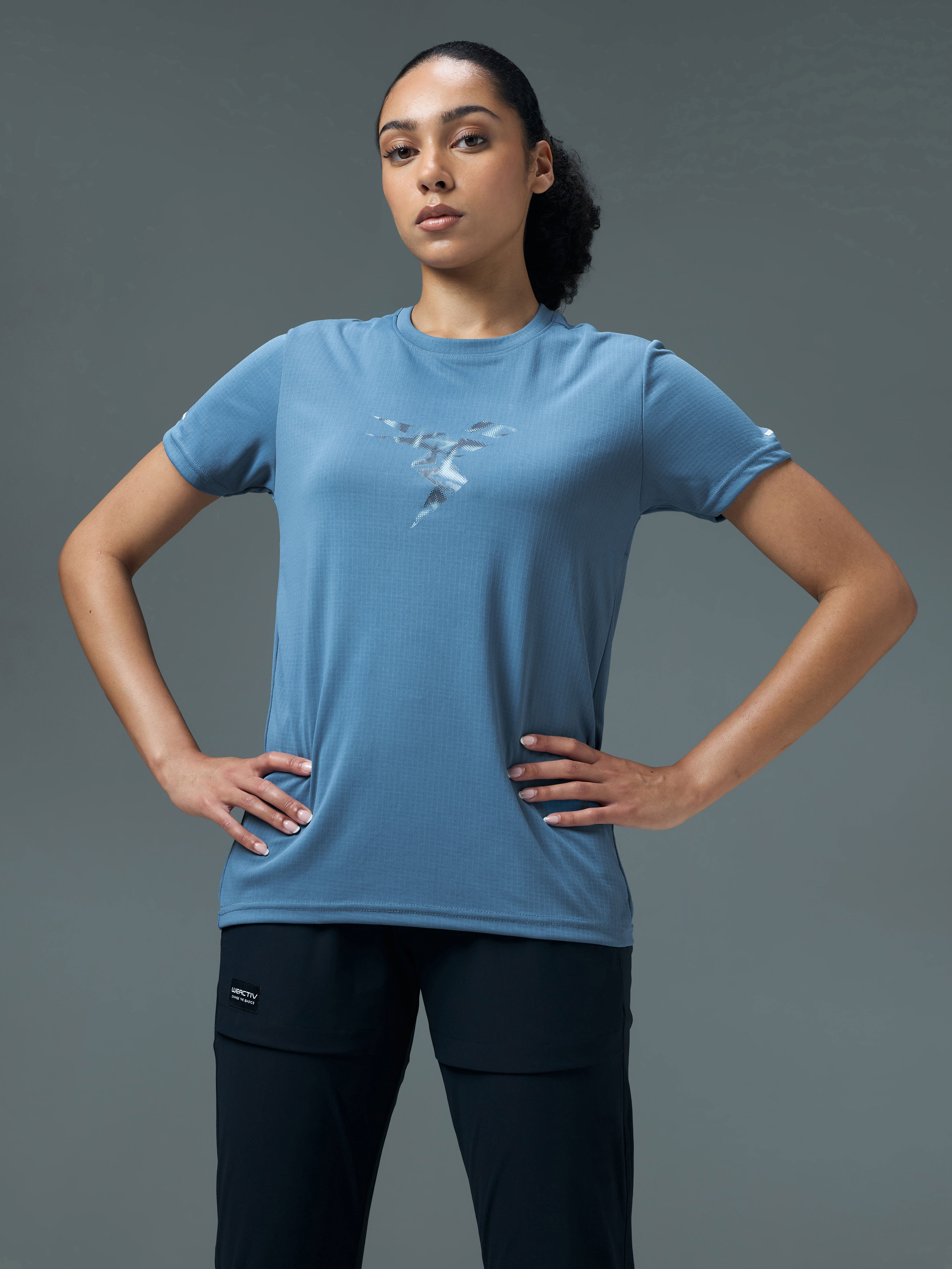Women Printed Regular Fit Round Neck Sports Tee with TECHNOCOOL+