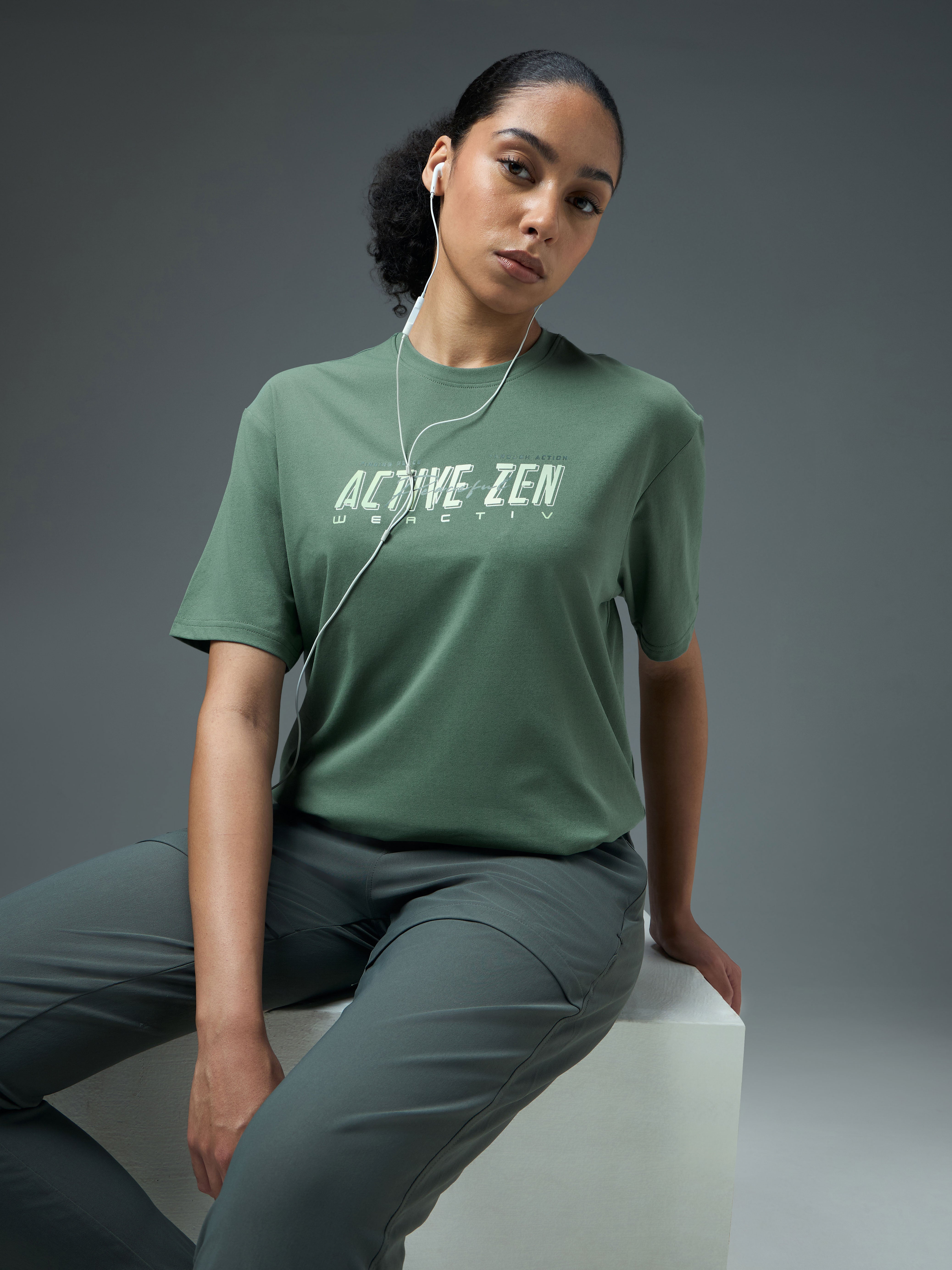 Women Printed Regular Fit Round Neck T-shirt with COTFLEX