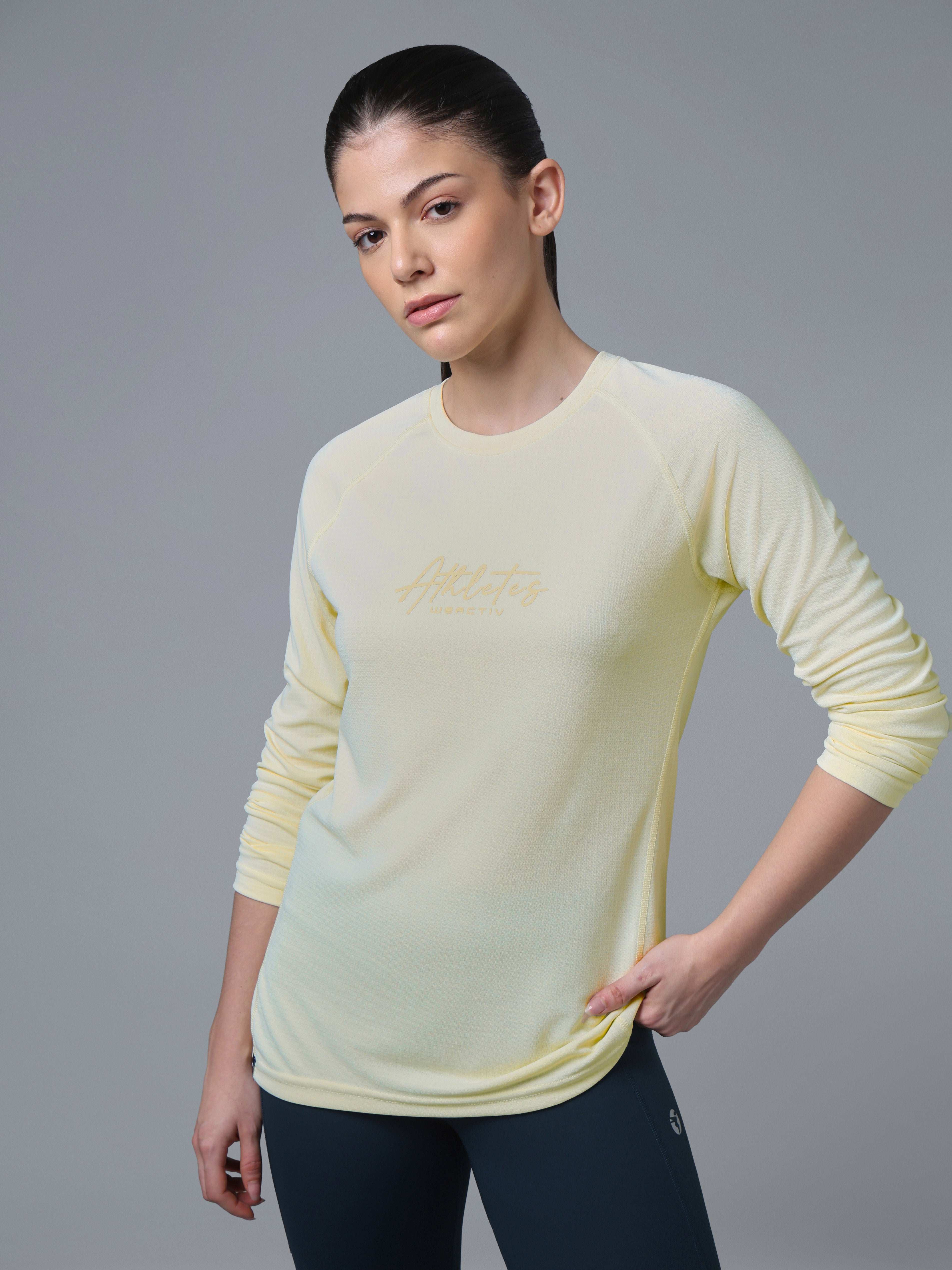 Women Printed Slim Fit Round Neck Sports Tee for Yoga & Fitness with TECHNOCOOL+