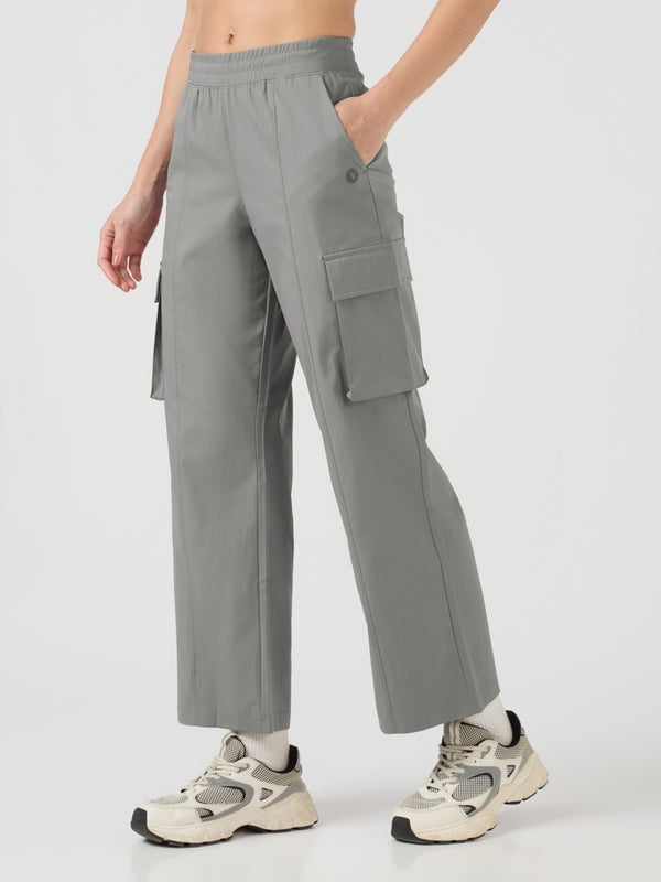 Women Solid Slim Fit Sports Cargo Trackpants with TS FLEXI
