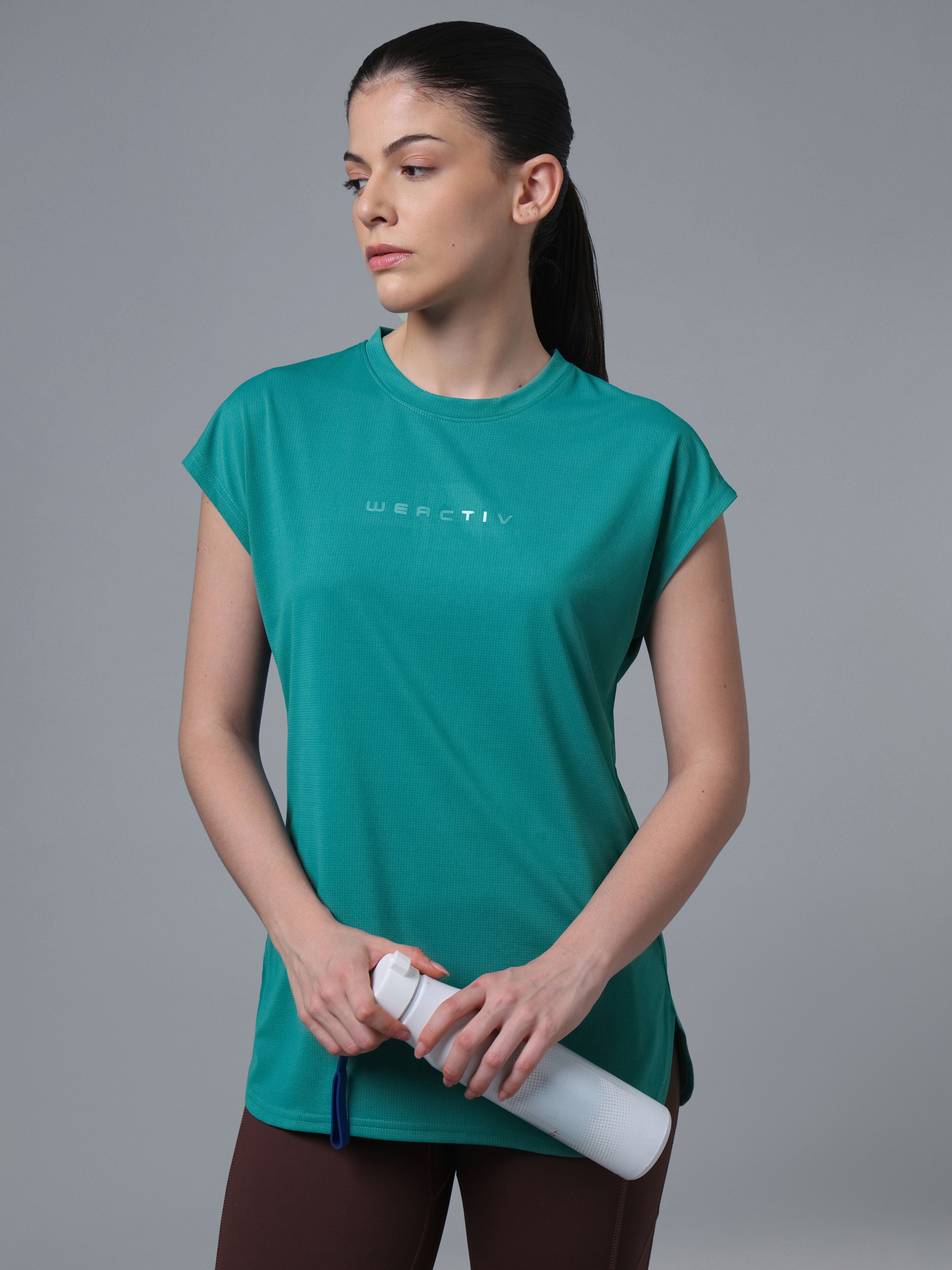 Women Typography Print Regular Fit Round Neck Sports Tee with VENTMESH