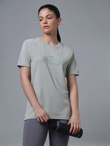 Women Printed Regular Fit Round Neck Sports Tee with TECHNOCOOL+