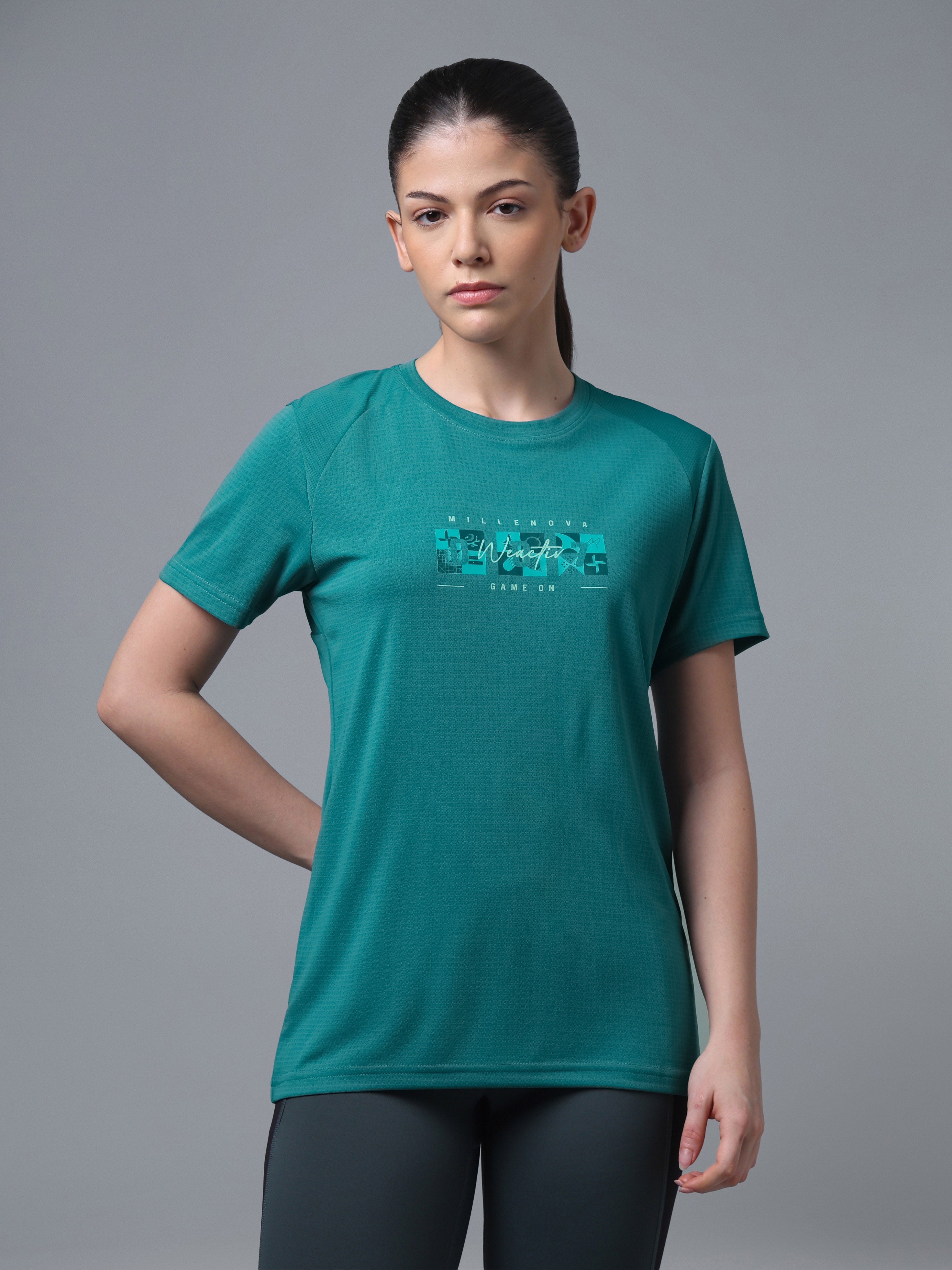 Women Printed Regular Fit Round Neck Sports Tee with TECHNOCOOL+