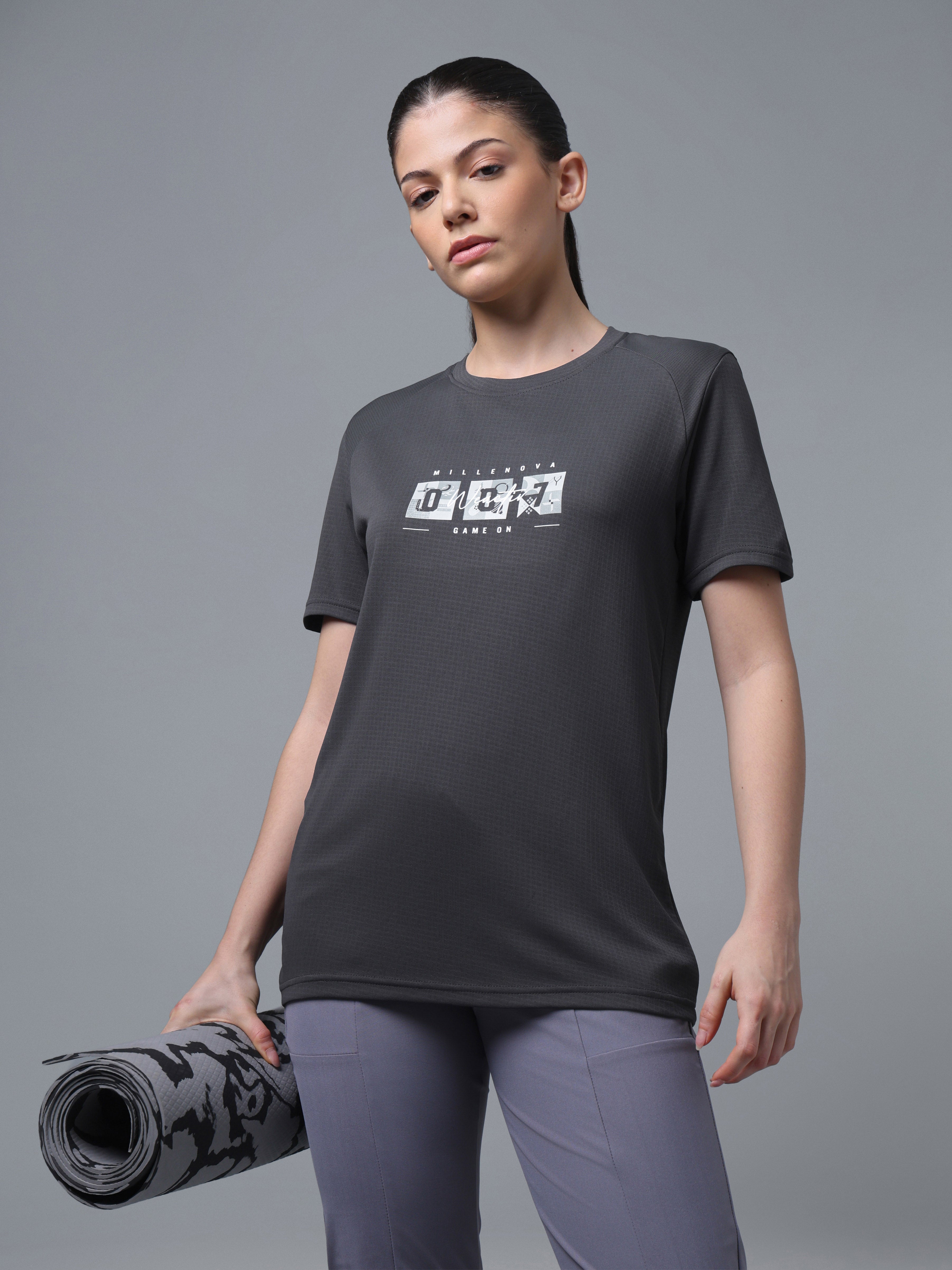 Women Printed Regular Fit Round Neck Sports Tee with TECHNOCOOL+