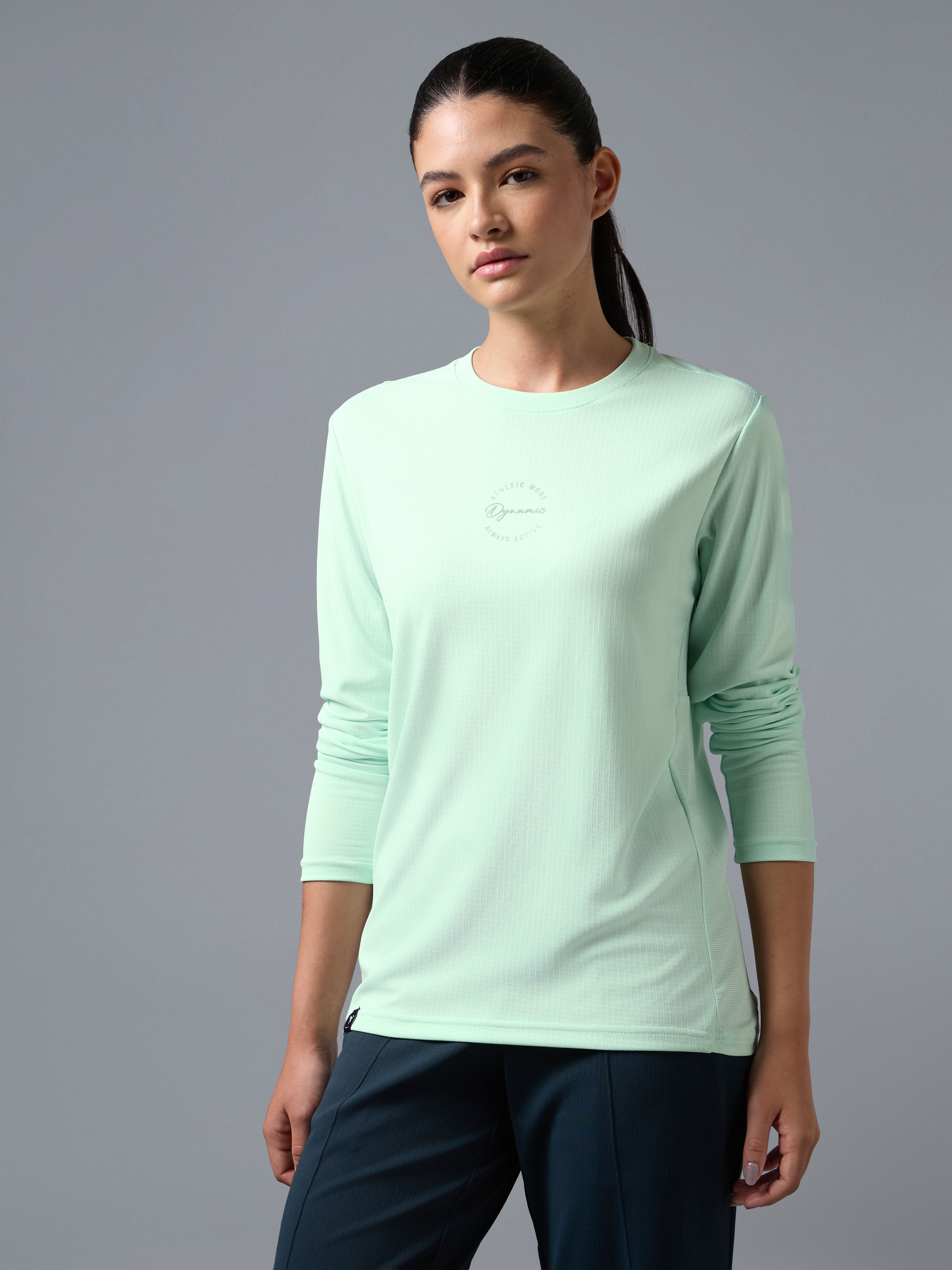 Women Printed Slim Fit Round Neck Full Sleeve Sports Tee with TECHNOCOOL+