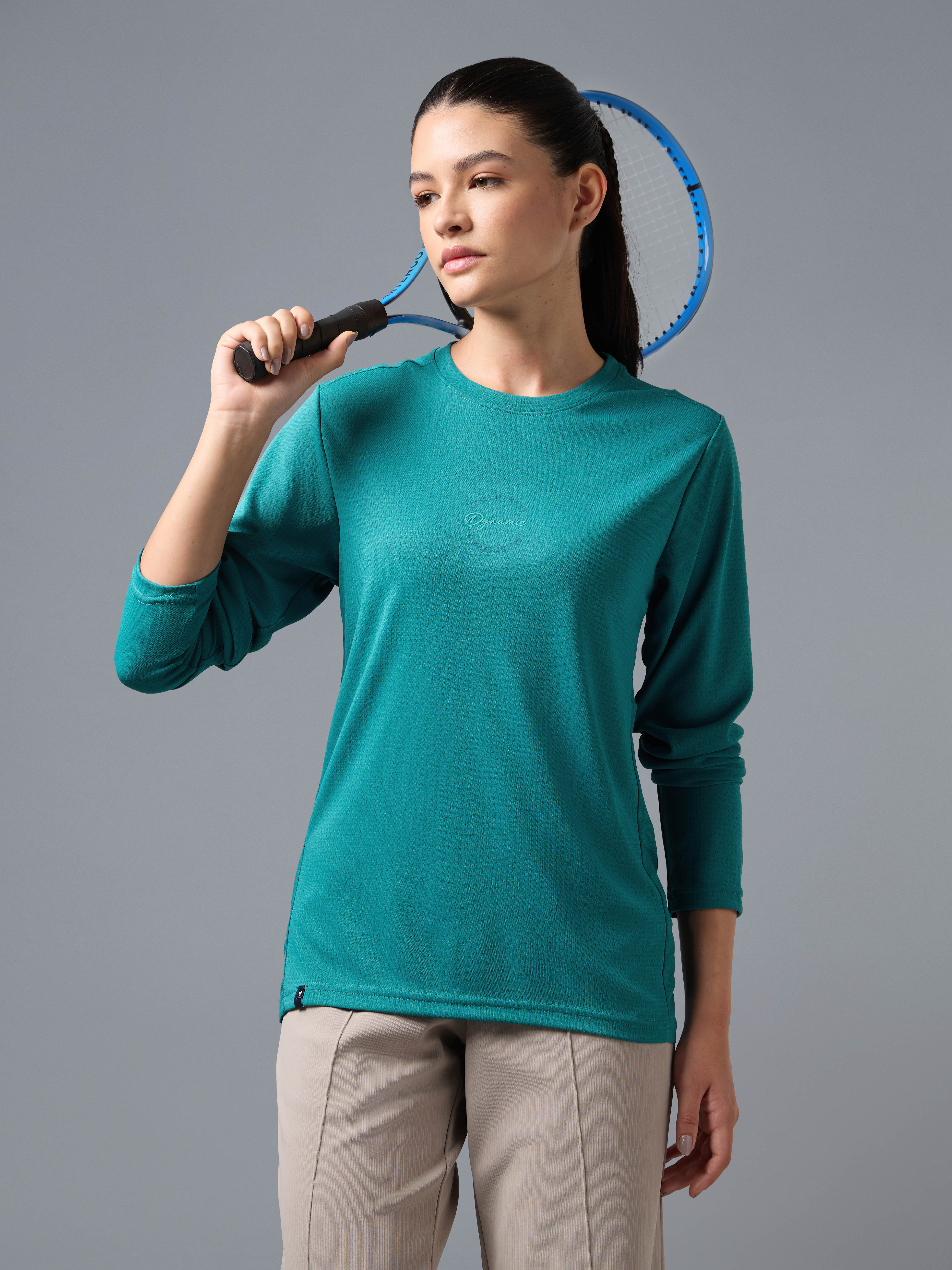 Women Printed Slim Fit Round Neck Full Sleeve Sports Tee with TECHNOCOOL+