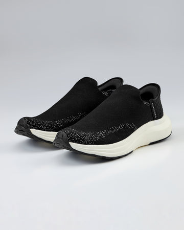 Men Zero-Hands Performance Shoes with NITROLITE