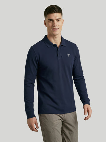 Men Solid Slim Fit Polo T-shirt with MATPIQ