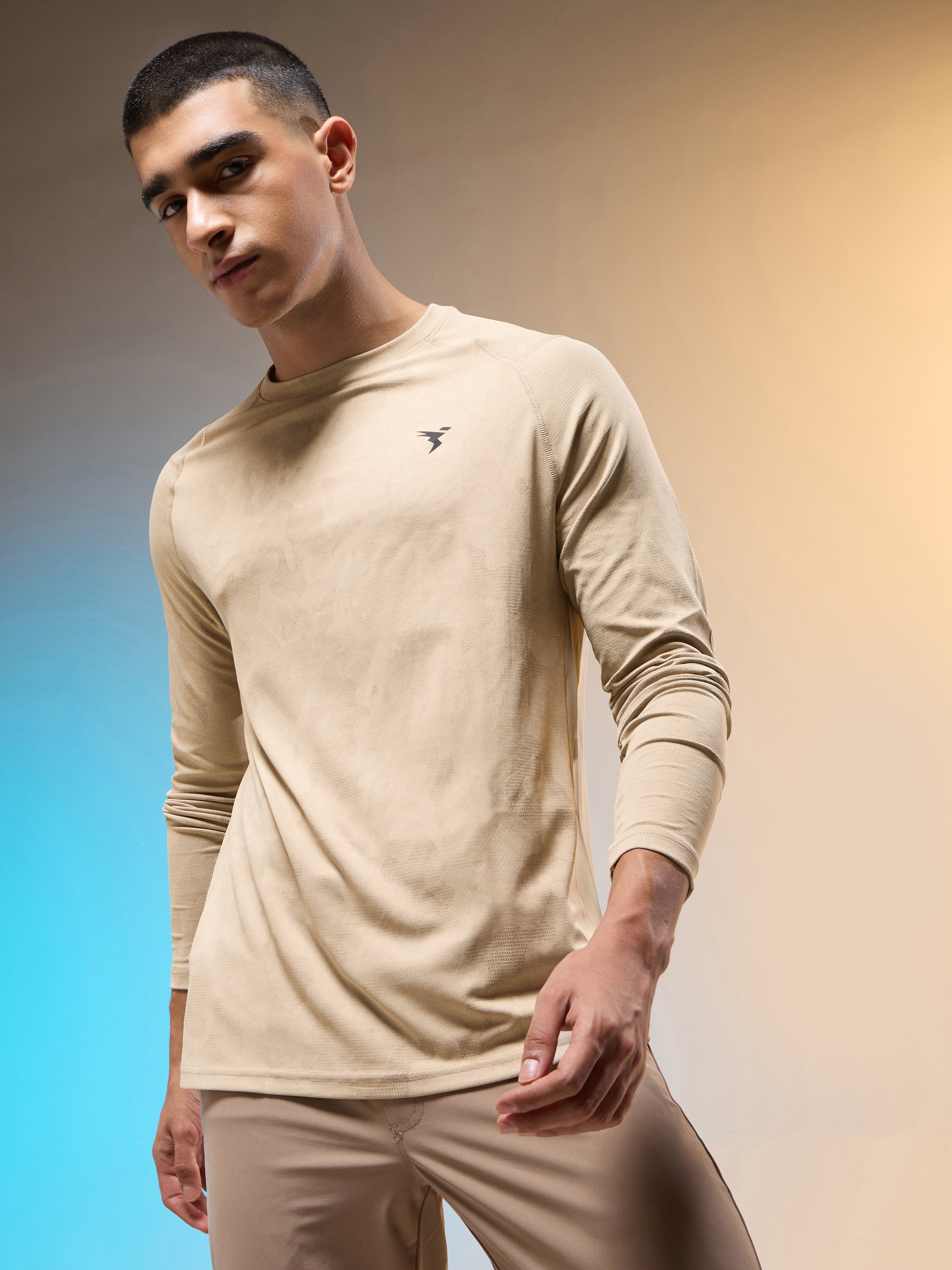 Men Jacquard Slim Fit Round Neck T-shirt with DOUBLE COOL
