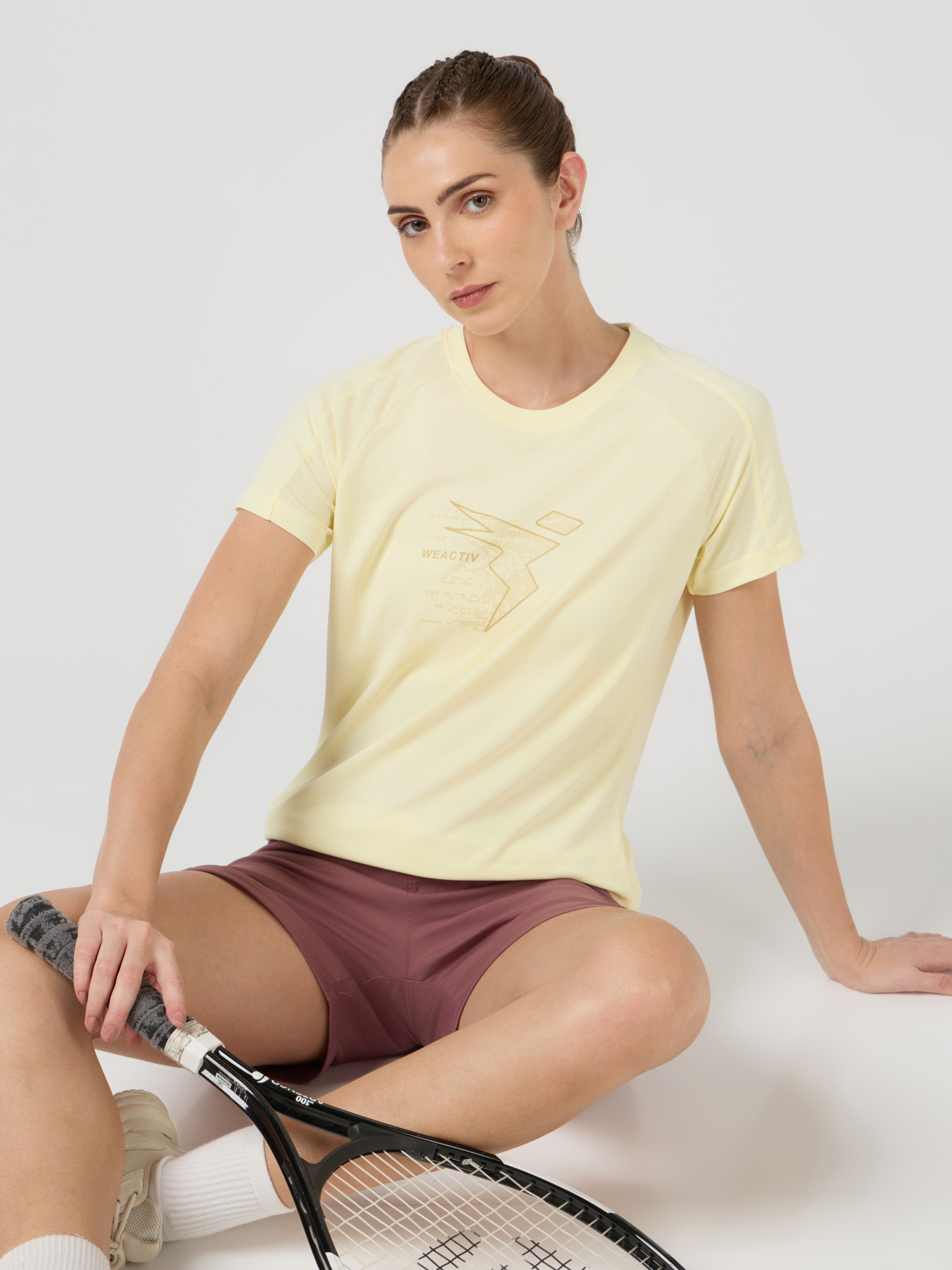 Women Printed Slim Fit Round Neck Sports Tee  with TECHNOCOOL+