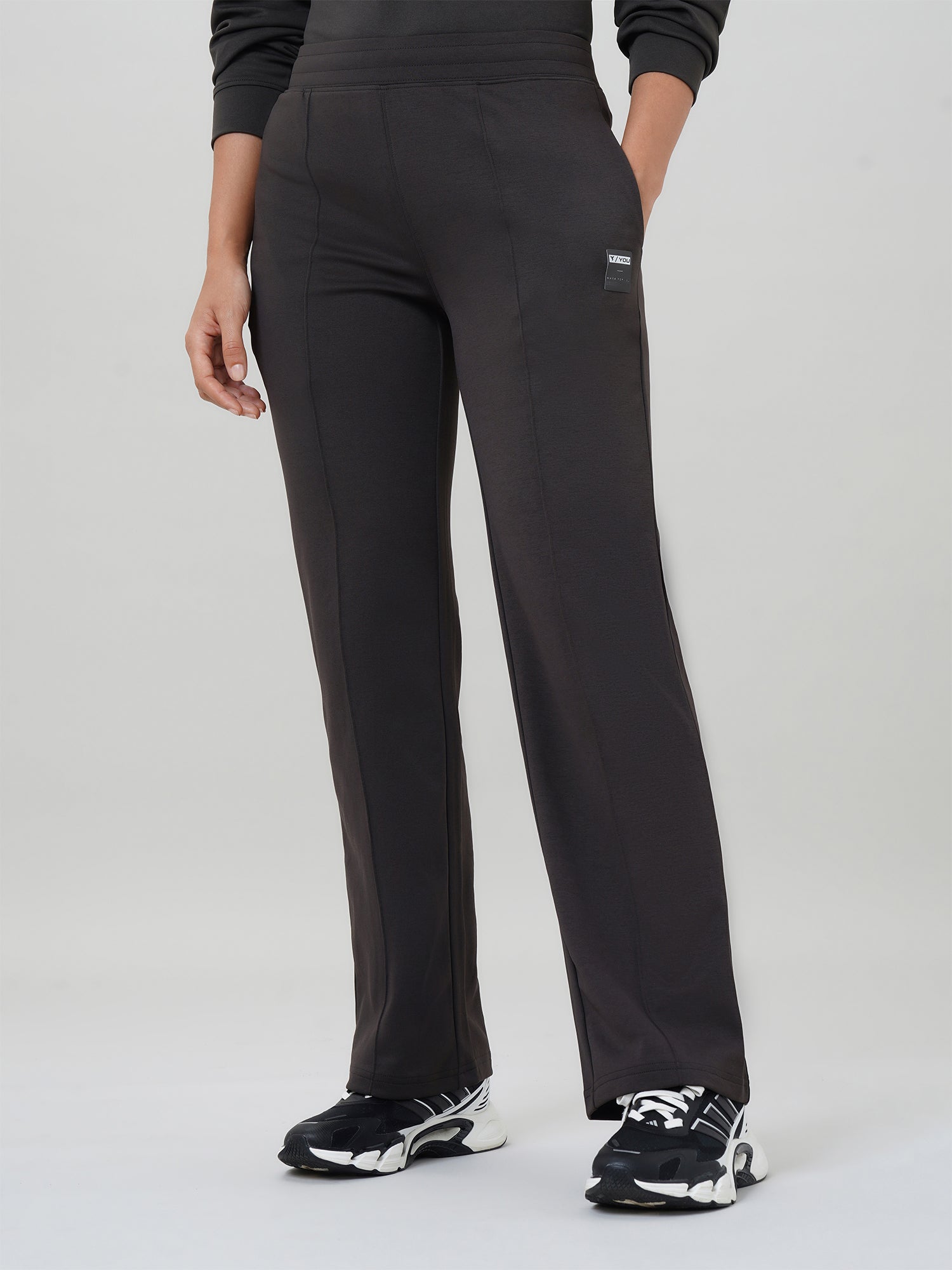 Women's Straight Fit solid Trackpant with CLOUDFLEX