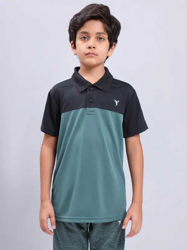 Boys Colorblock Slim Fit Polo T-shirt with TECHNO COOL+