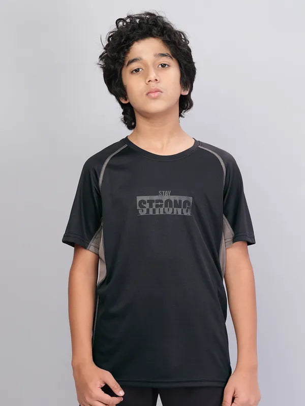 Boys Printed Slim Fit Crew Neck T-shirt with TECHNO COOL+